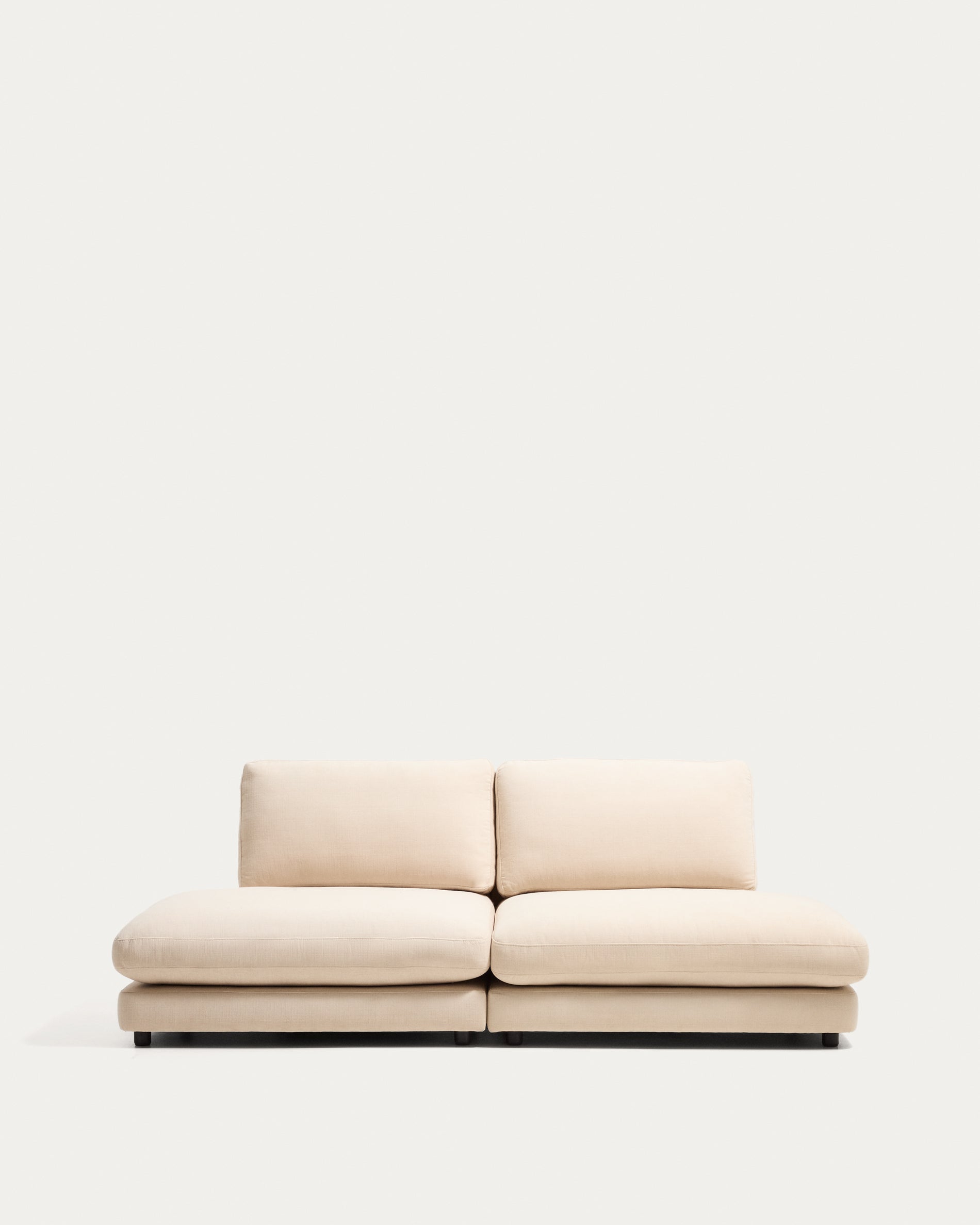 S82120UN12_1V01