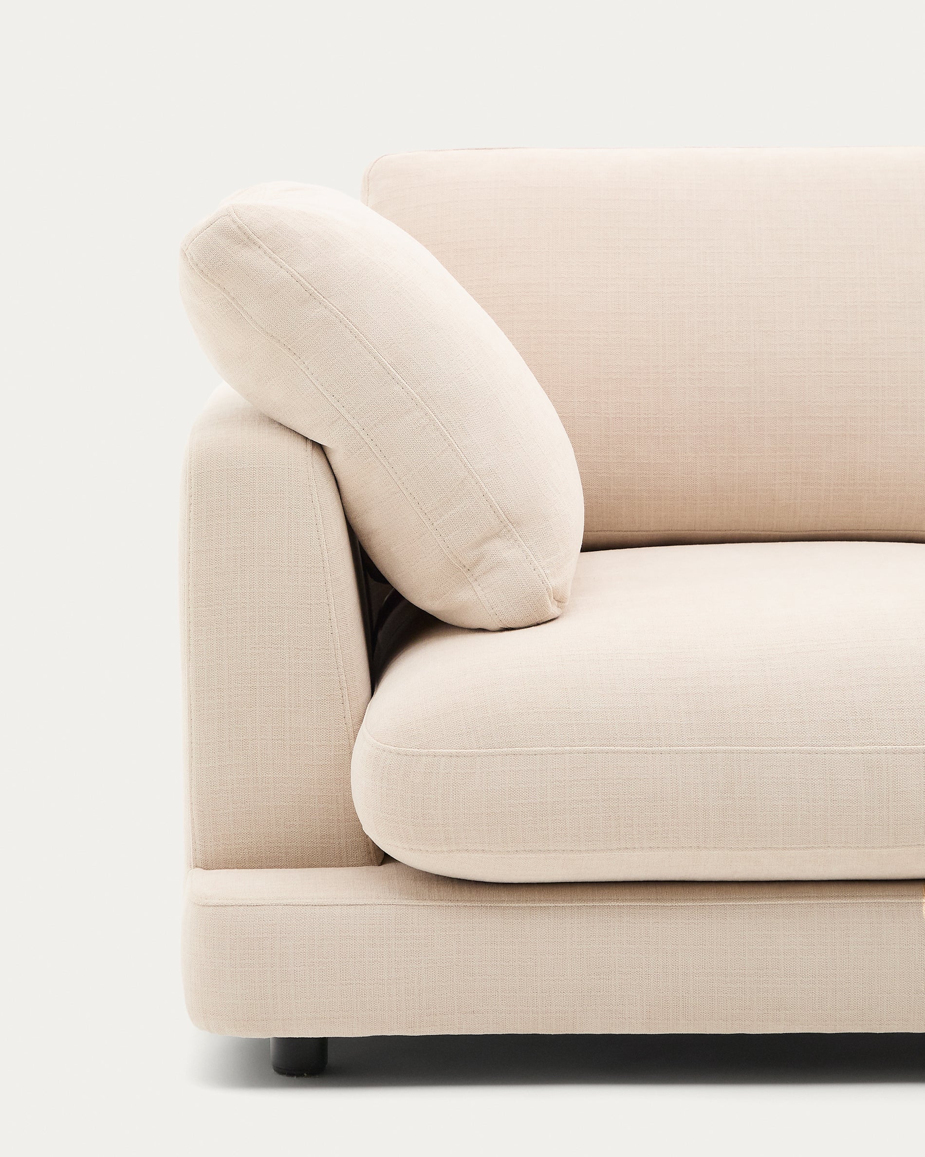 Gala 4-seater beige chenille sofa FSC Mix Credit 300cm - Detail