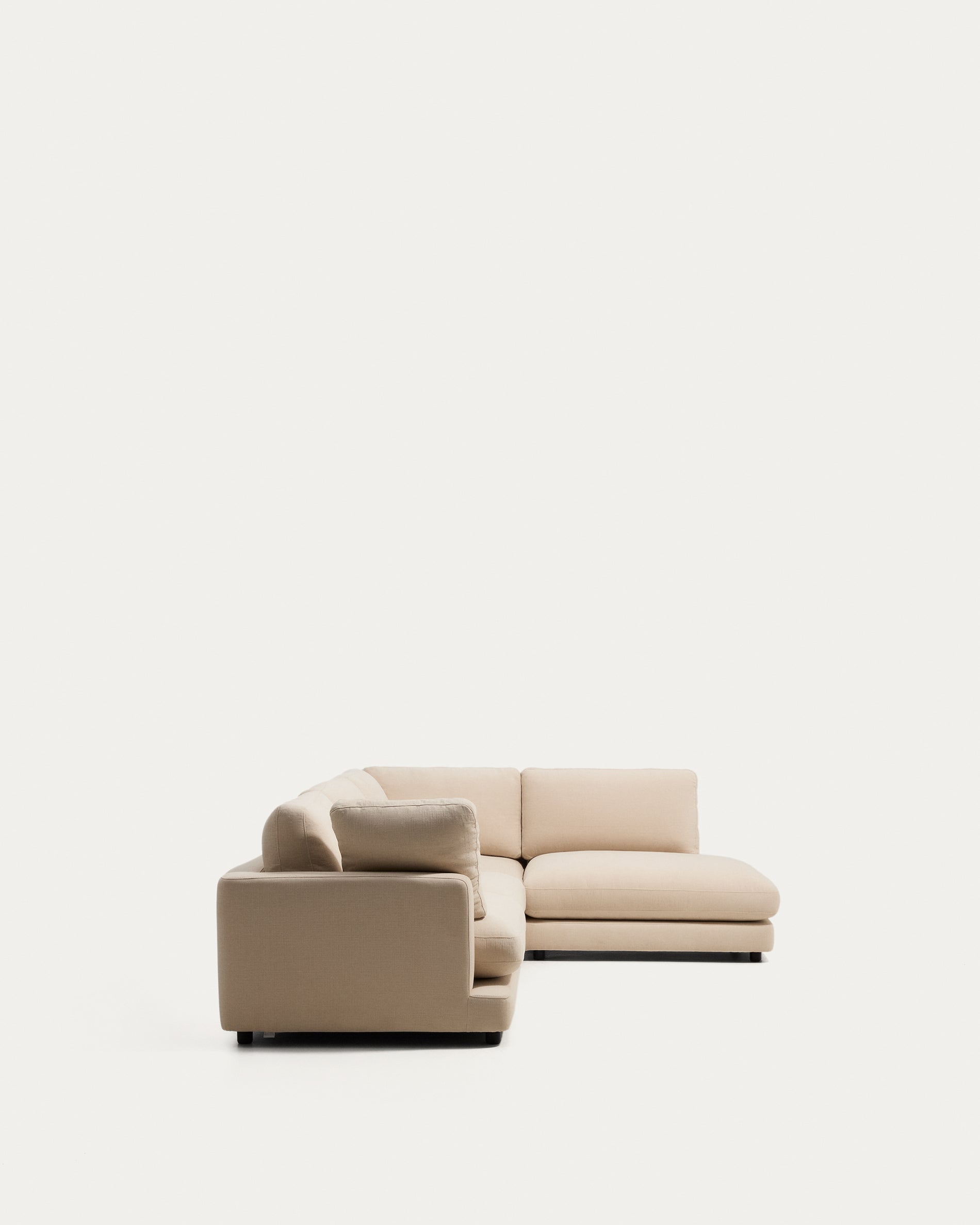 S82152UN12_1V03