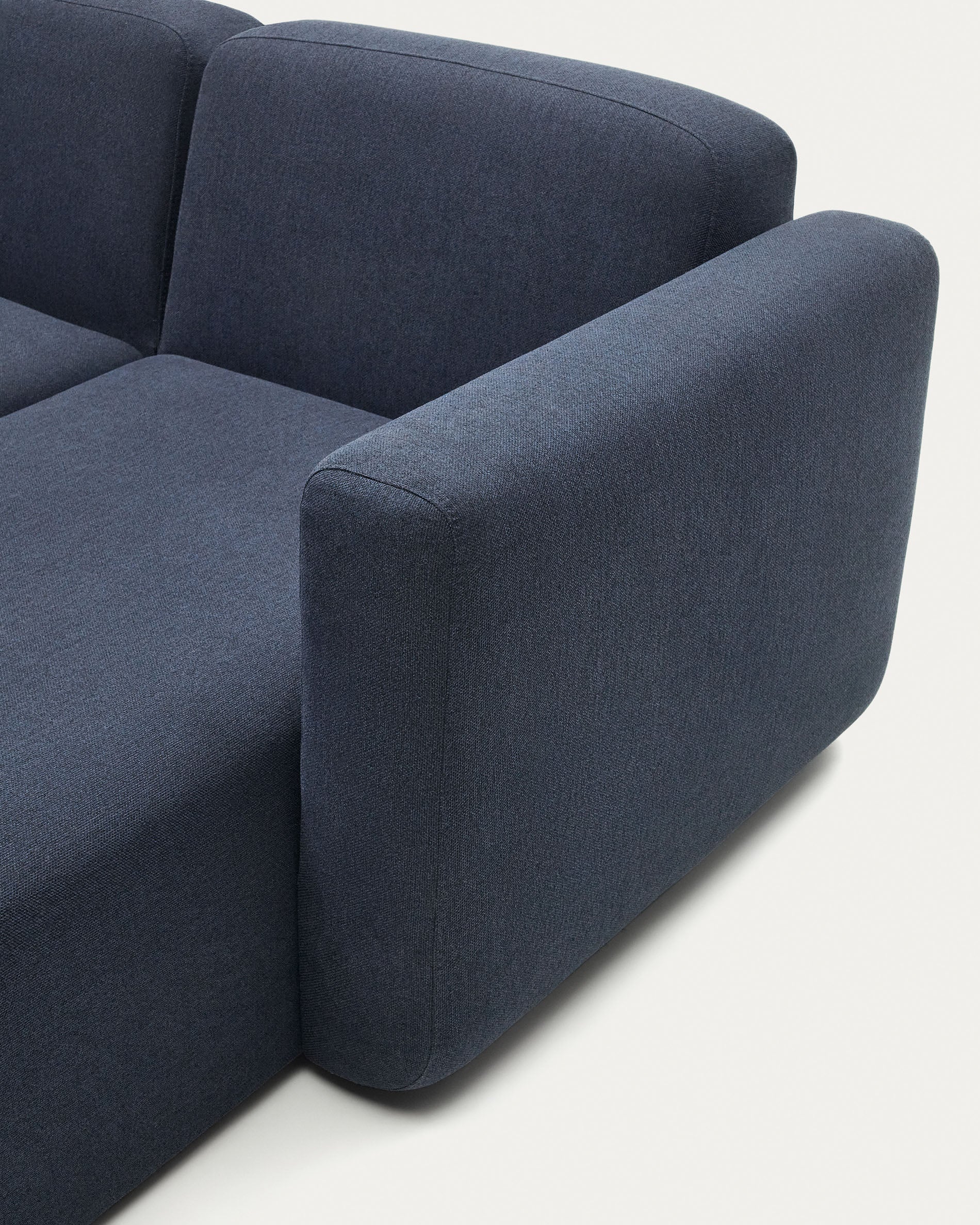 Neom 3 seater modular sofa, right/left chaise longue in blue, 263 cm FSC Mix Credit - Detail