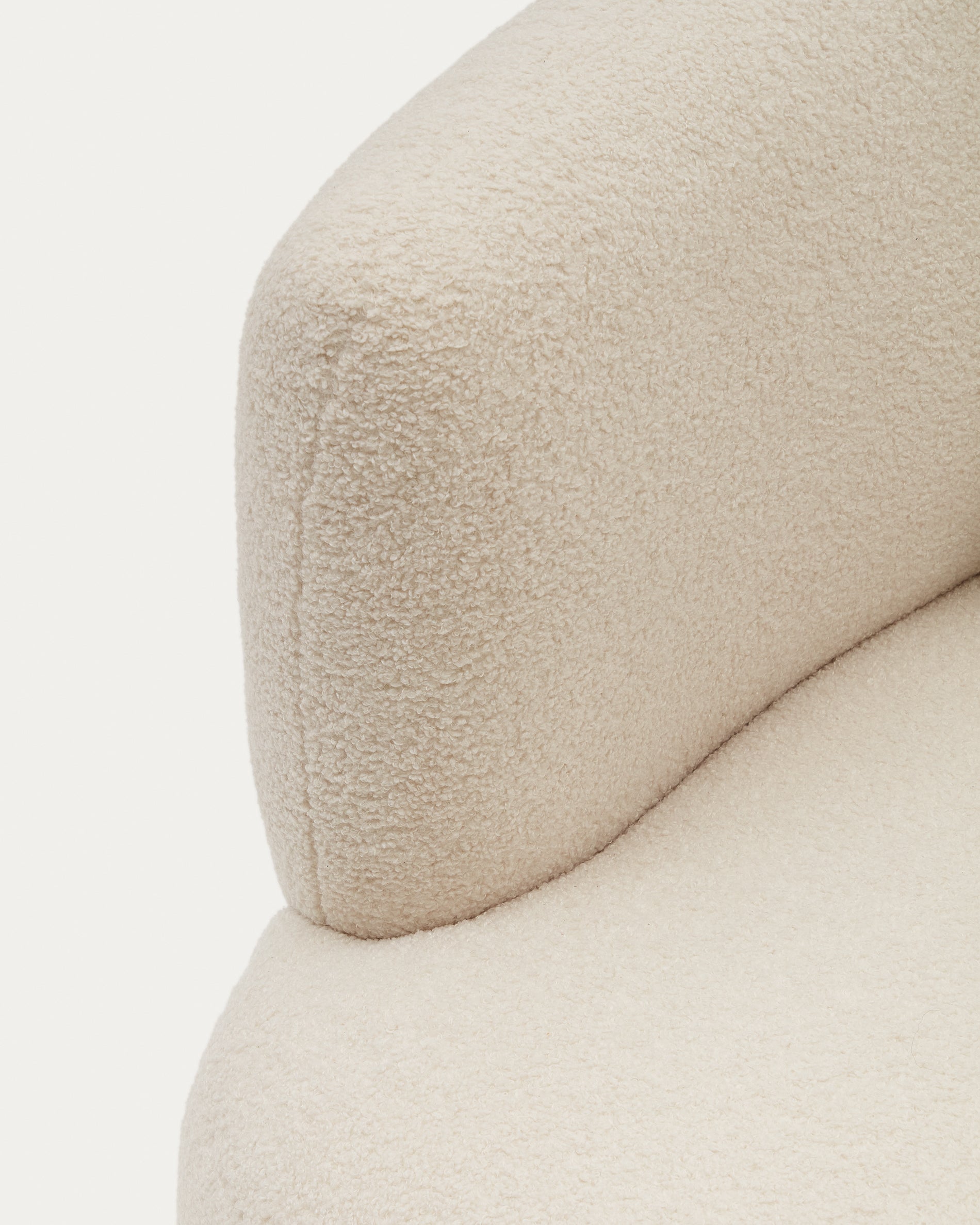 Martina ecru bouclé swivel armchair with cushion FSC Mix Credit - Detail