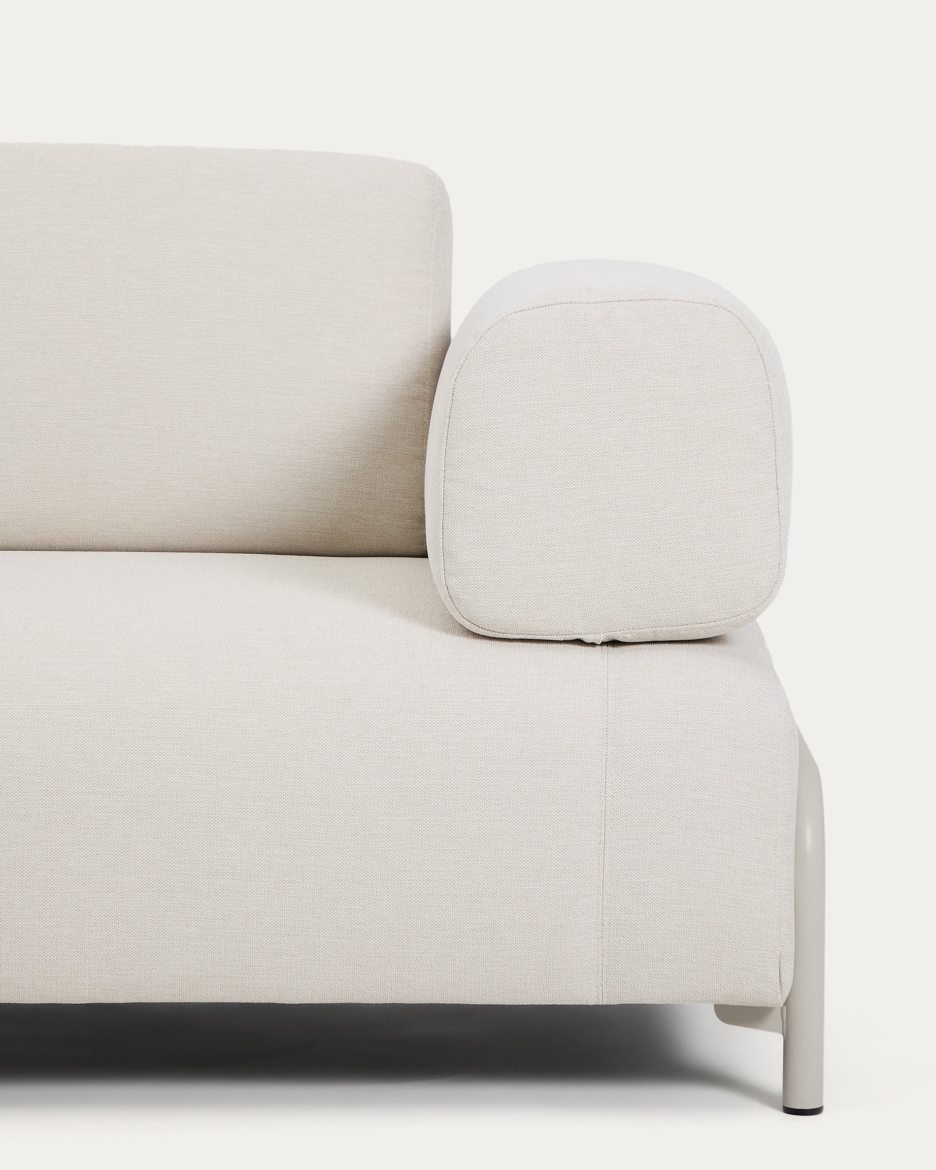 Compo 2-seater sofa in ecru chenille with beige metal frame 200 cm FSC Mix Credit - Detail