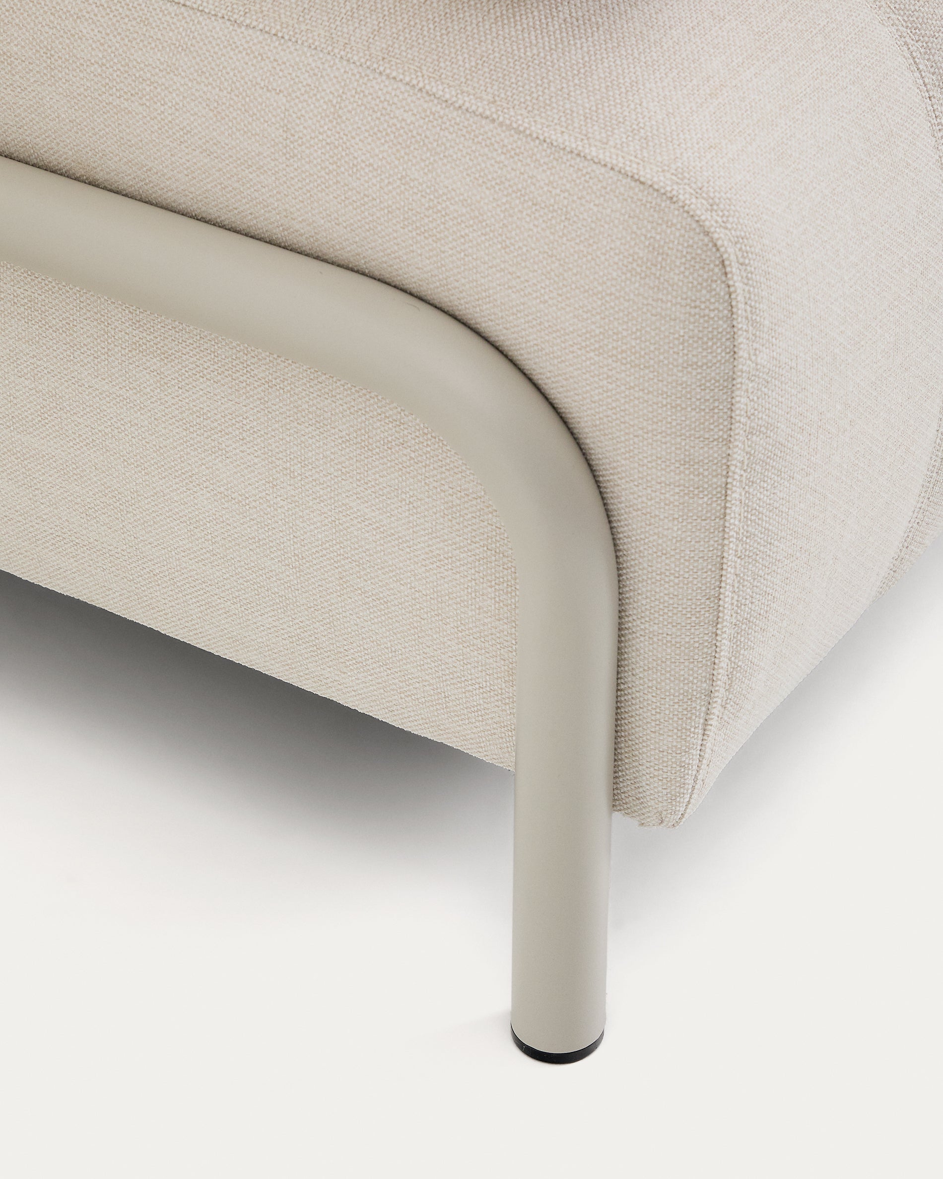 Compo 2-seater sofa in ecru chenille with beige metal frame 200 cm FSC Mix Credit - Detail