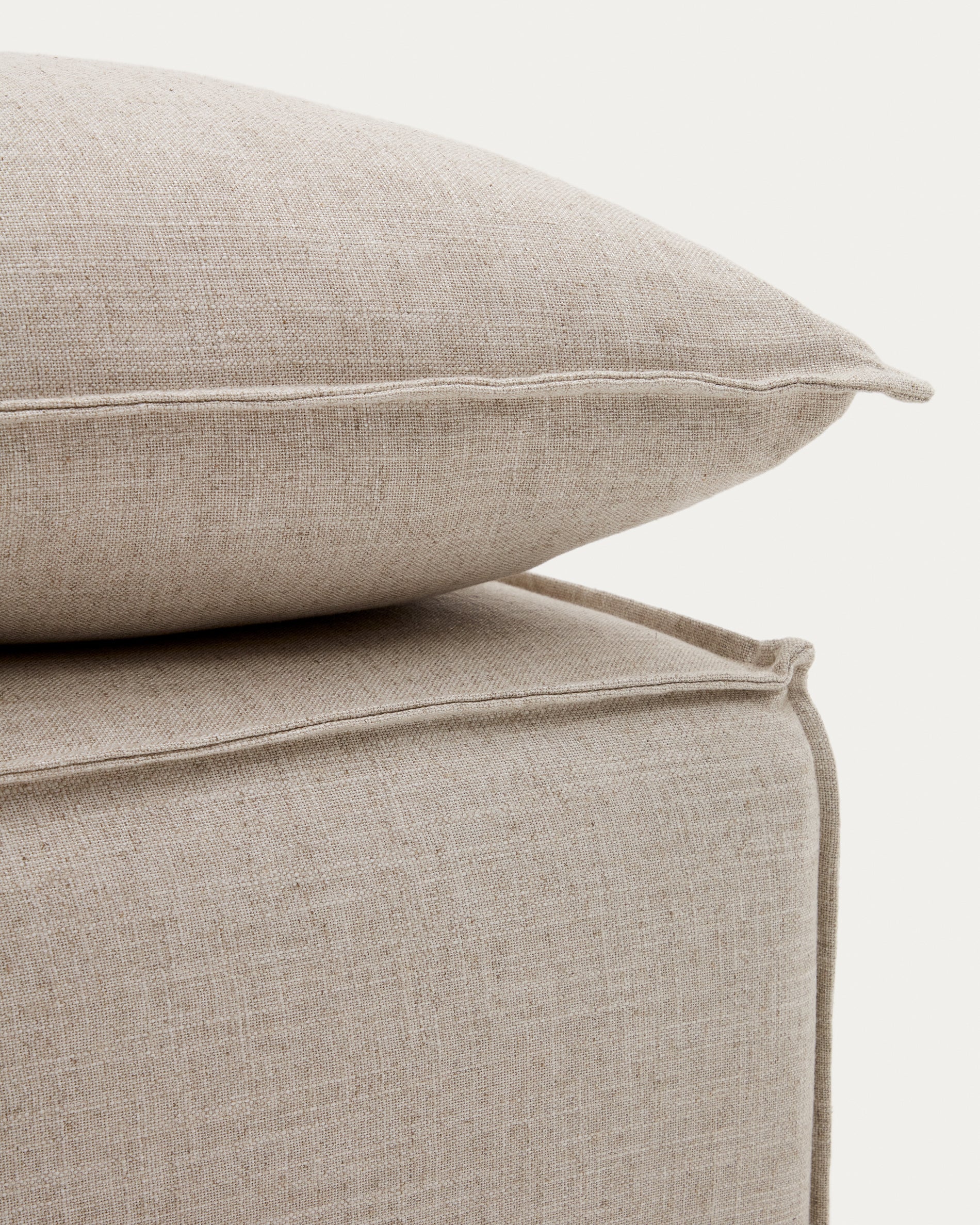Anarela linen pouffe cover, 80 x 80 cm - Detail