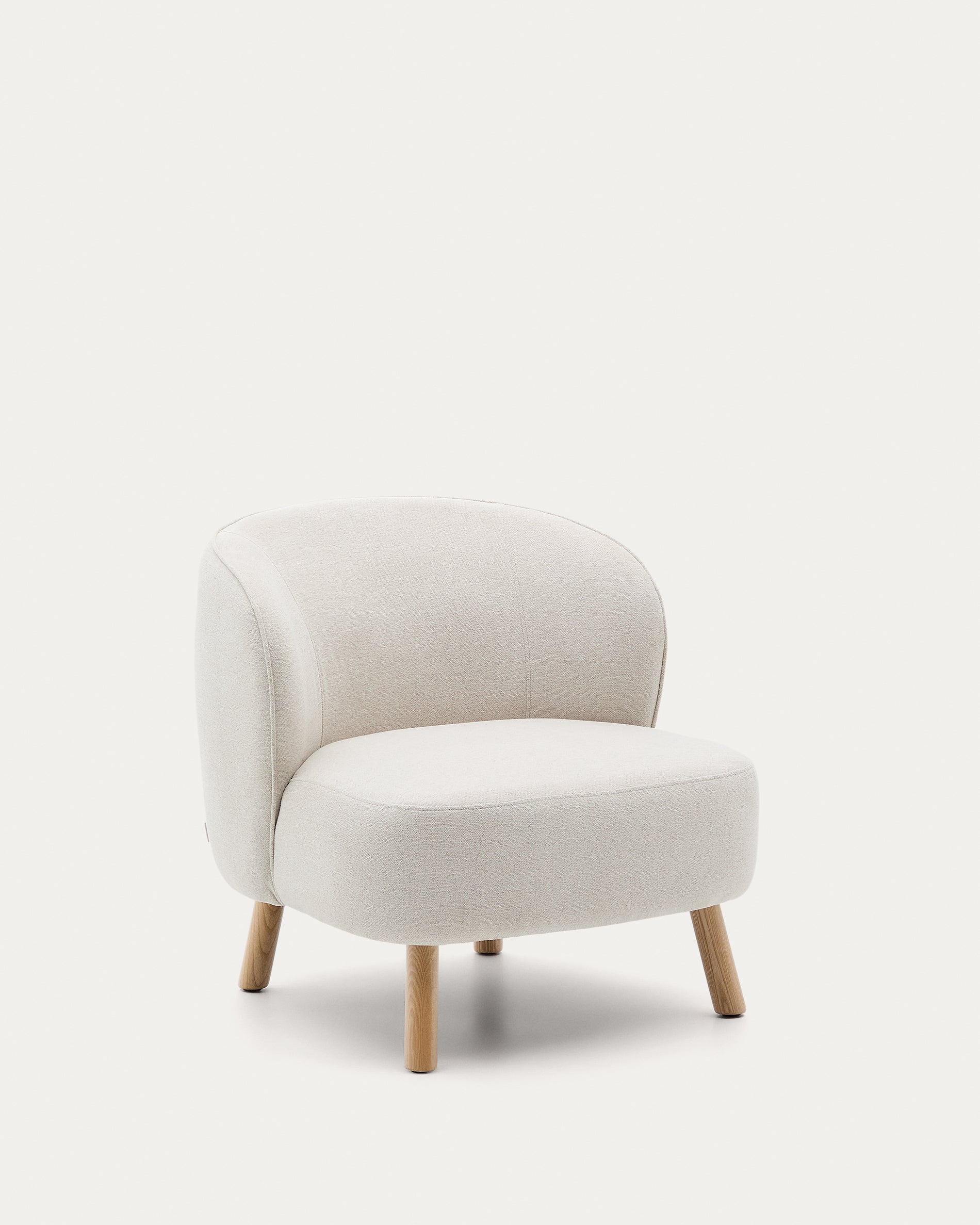 Ulit armchair in beige chenille with solid beech wood legs in a natural finish - Product View