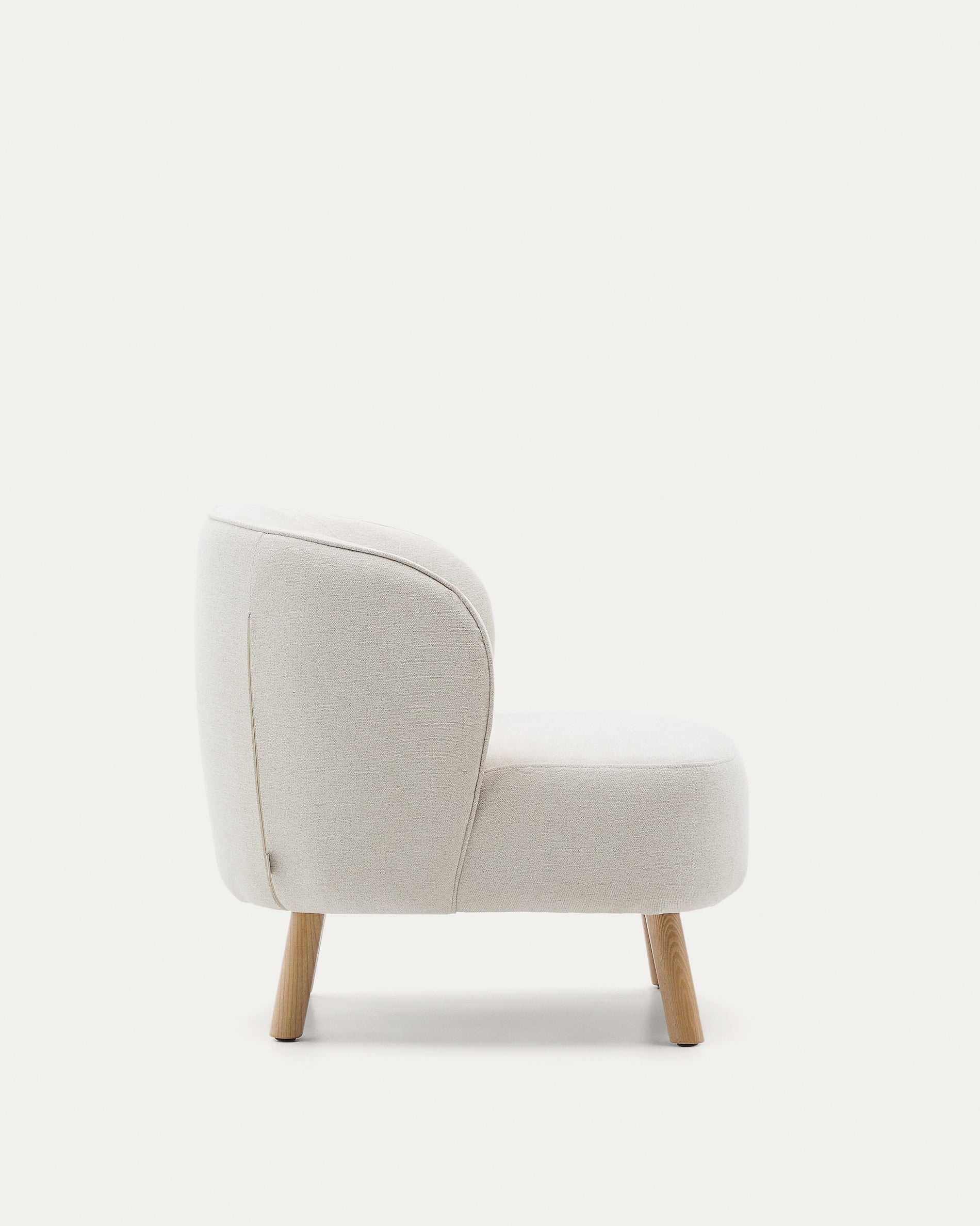 Ulit armchair in beige chenille with solid beech wood legs in a natural finish - Product View