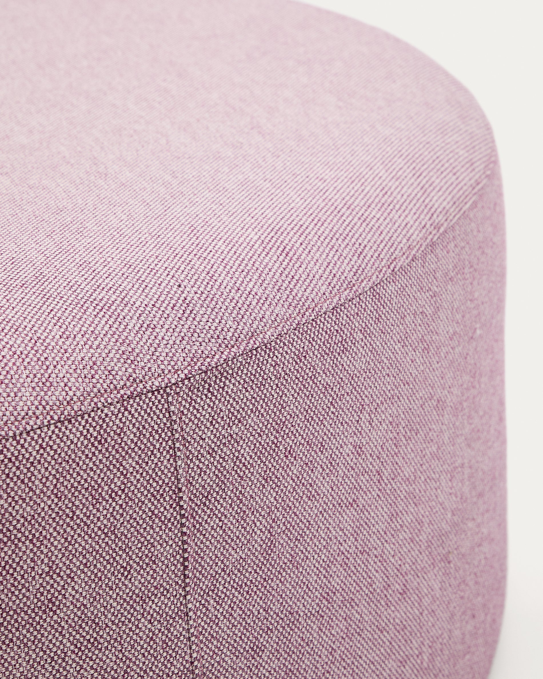 Kaeli purple footrest with removable cover Ø120cm - Detail