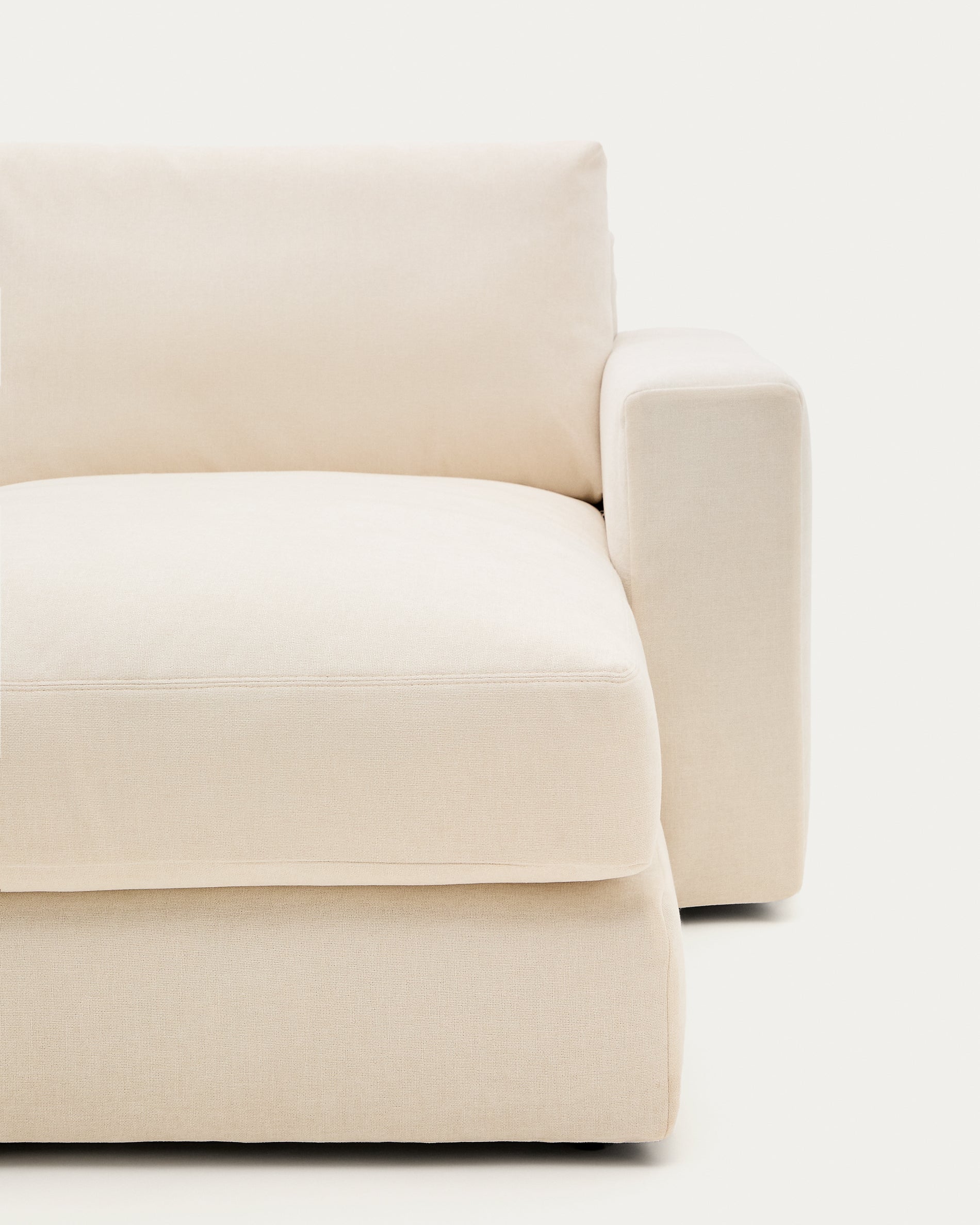 Alea ecru chenille 4-seater modular sofa with right chaise longue and removable cover 310cm - Detail