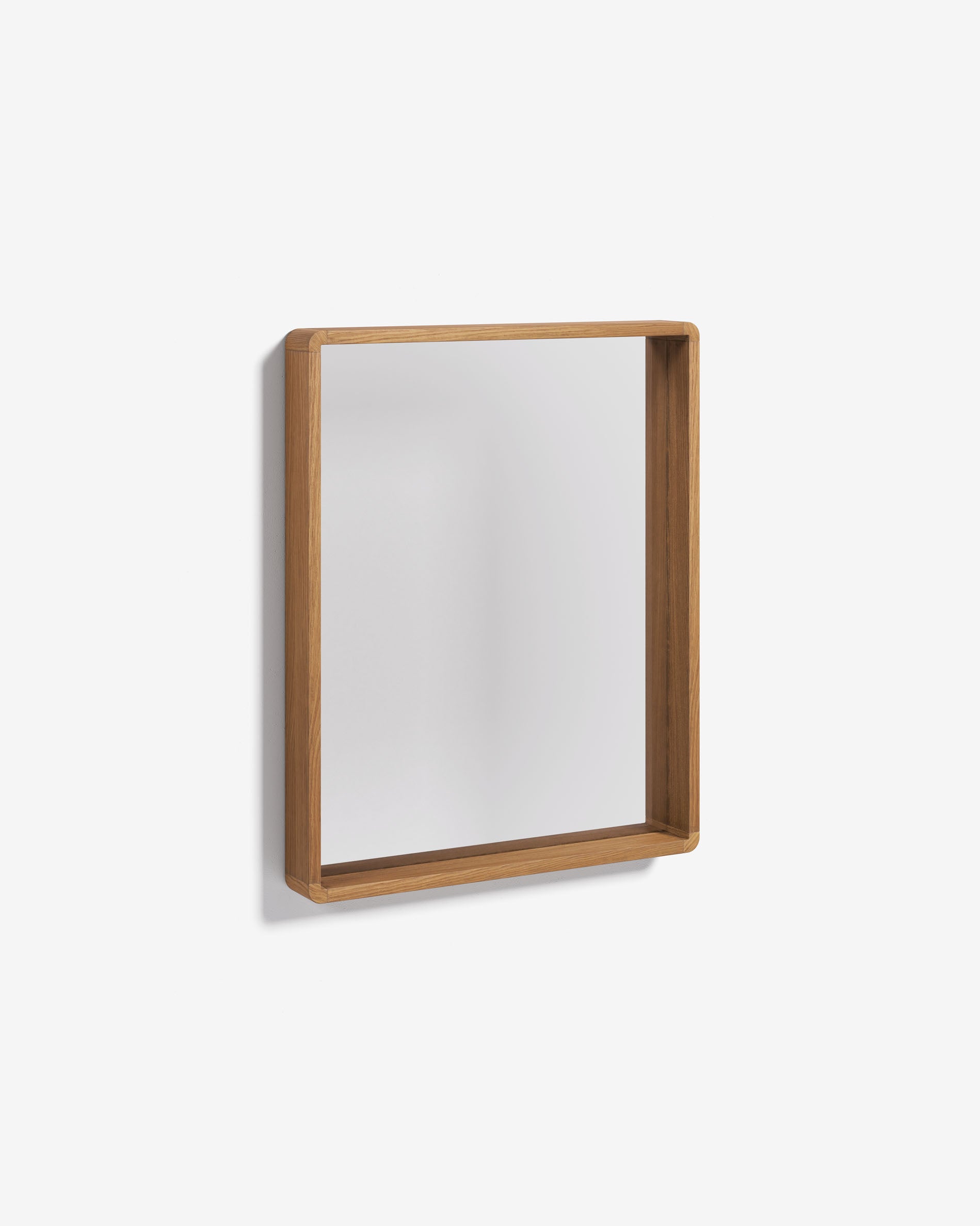 Mirror Kuveni 80 x 65 cm - Product View