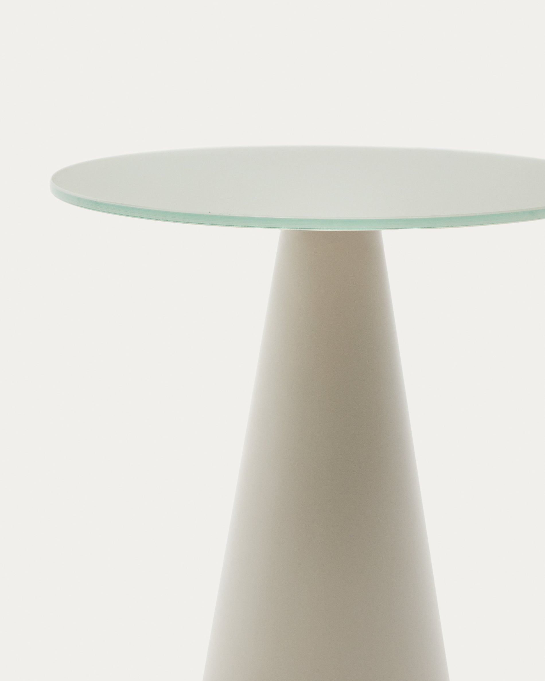 Wilshire side table with frosted tempered glass and steel with matt grey painted finish Ø35cm - Detail