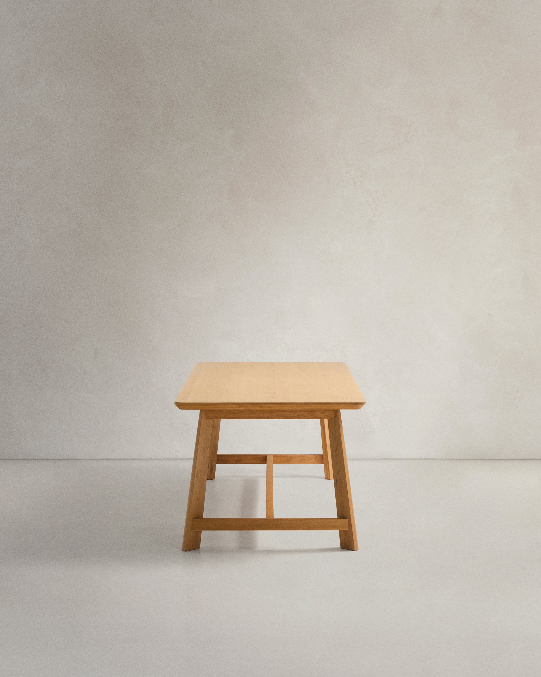 Idun table made of veneer and solid oak wood with natural tone finish FSC Mix Credit 220x100cm - Product View