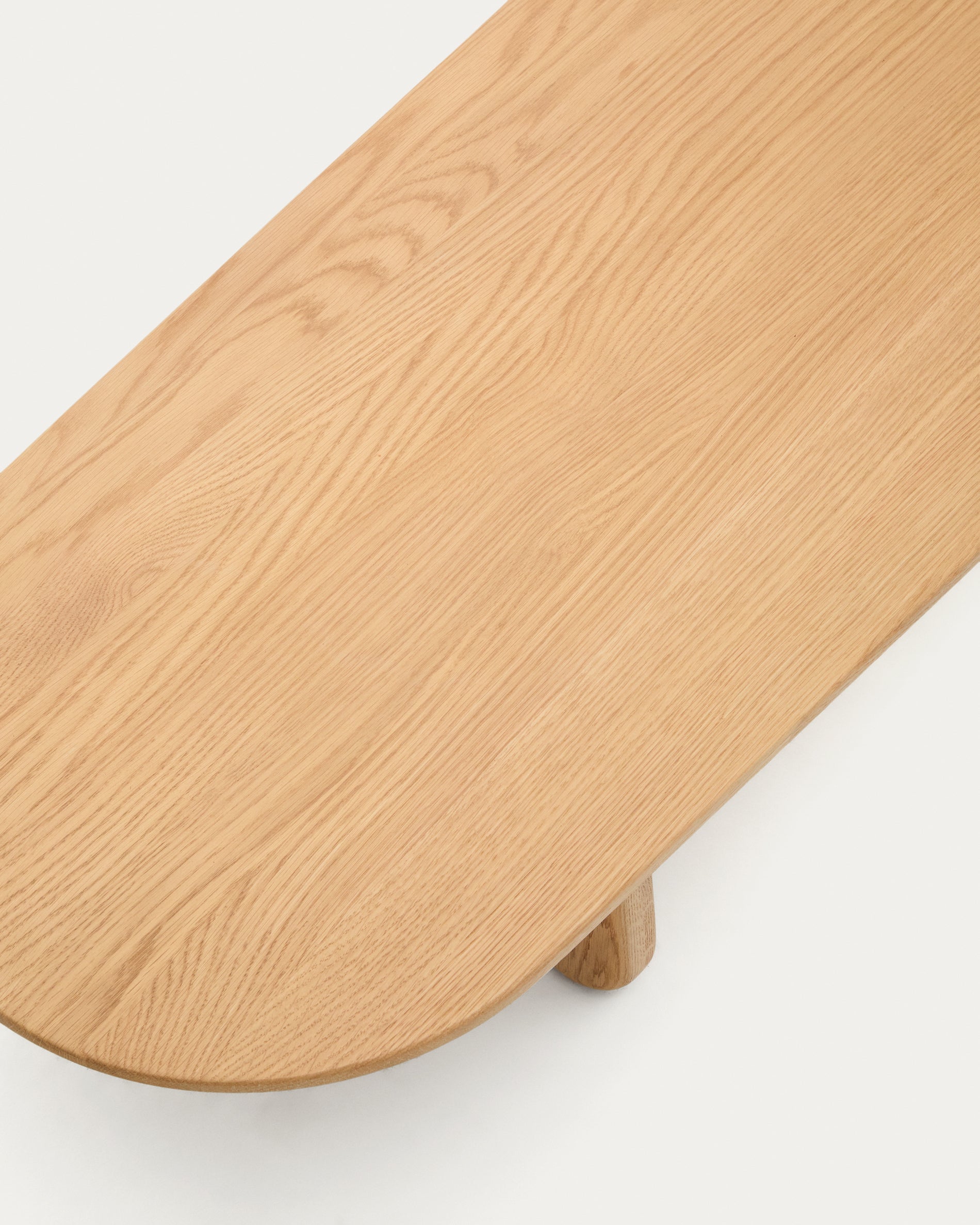 Pirita coffee table made from solid oak wood in a natural finish, 146 x 56.5 cm FSC 100% - Detail