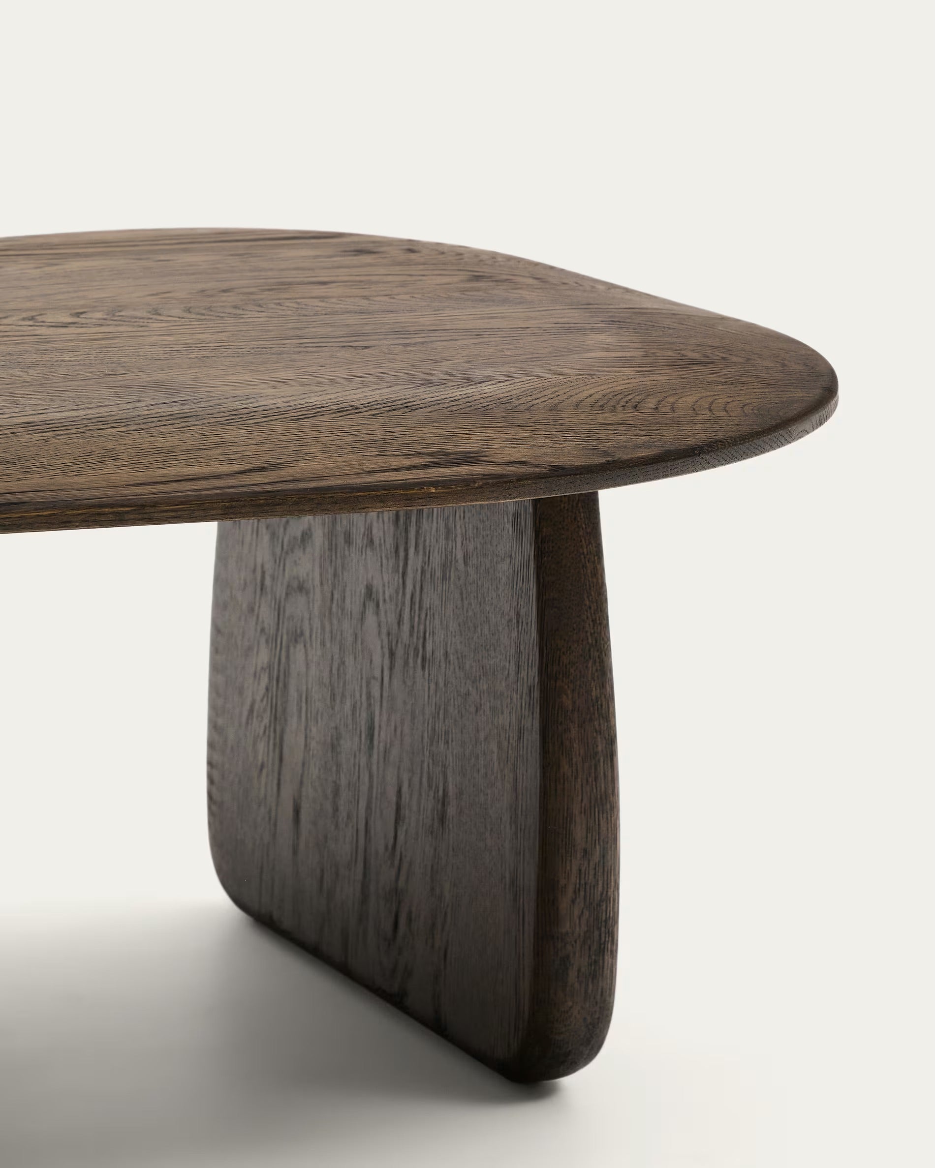 Pirita side table made of solid oak, with a dark finish, 70.6 x 70 cm, 100% FSC certified.