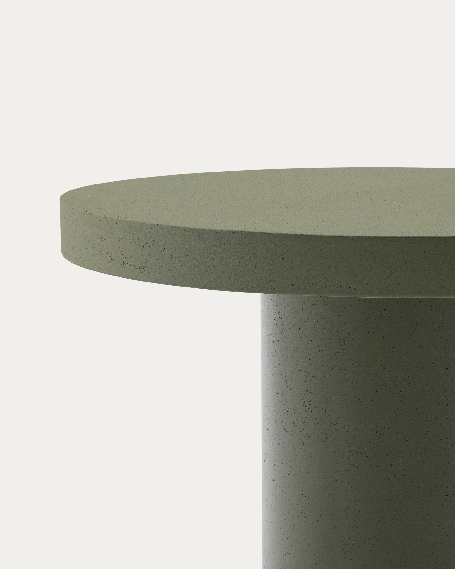 Aiguablava green cement round table Ø90cm - Detail
