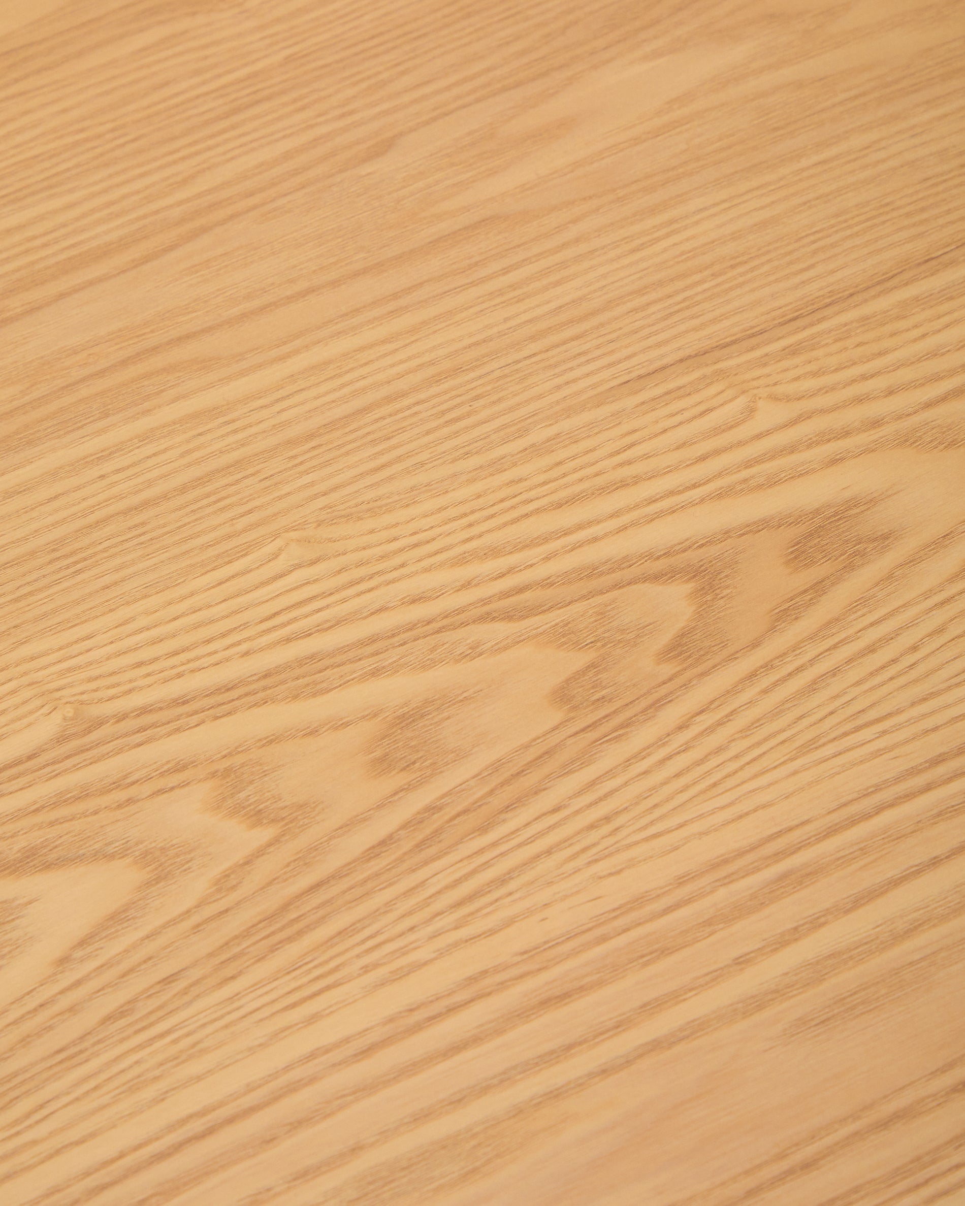 Indara table in ash veneer with natural finish 160 x 90 cm - Detail