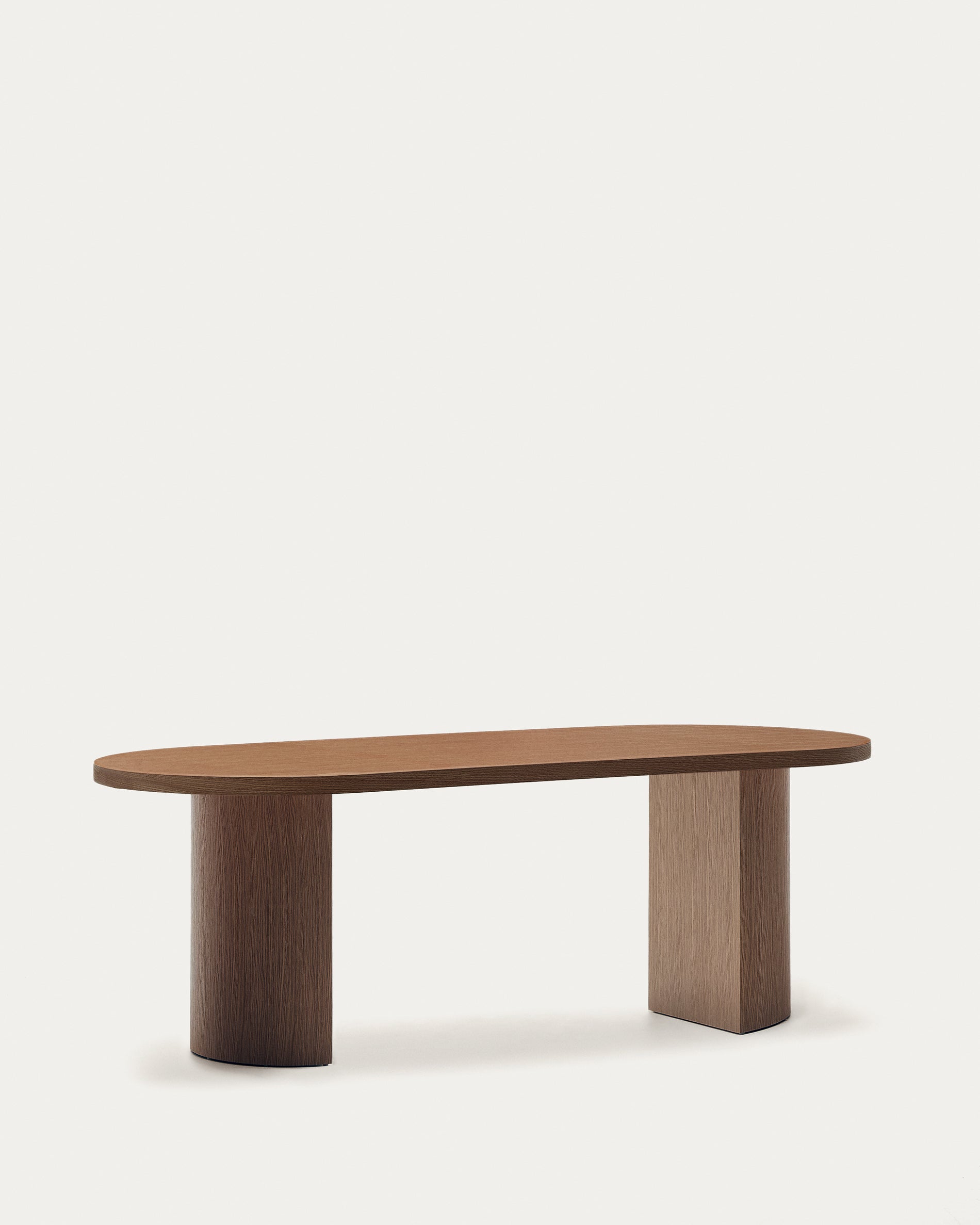 Nealy table with walnut veneer with natural finish, 200 x 100 cm