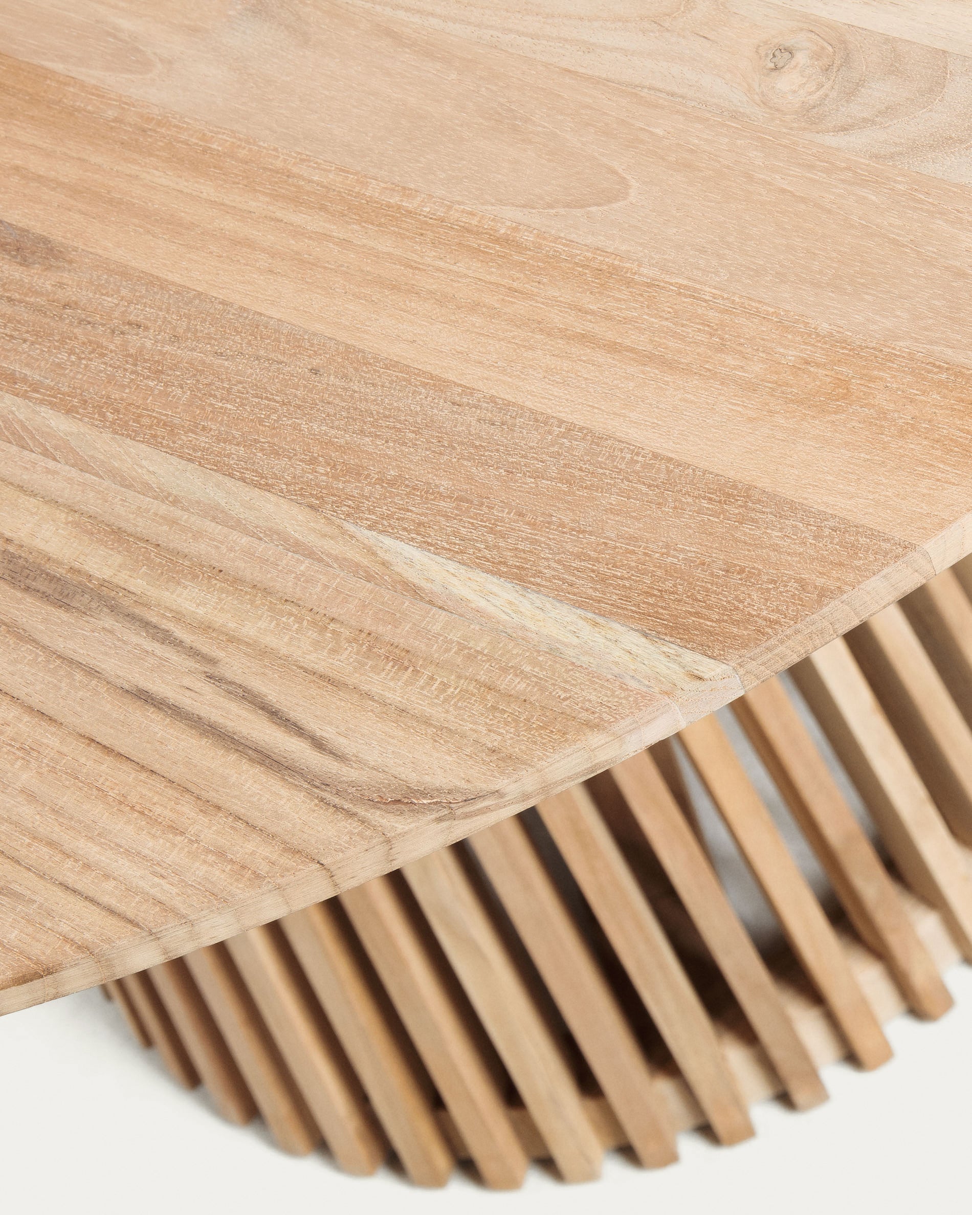 Jeanette round solid teak wood table, Ø 90 cm - Detail