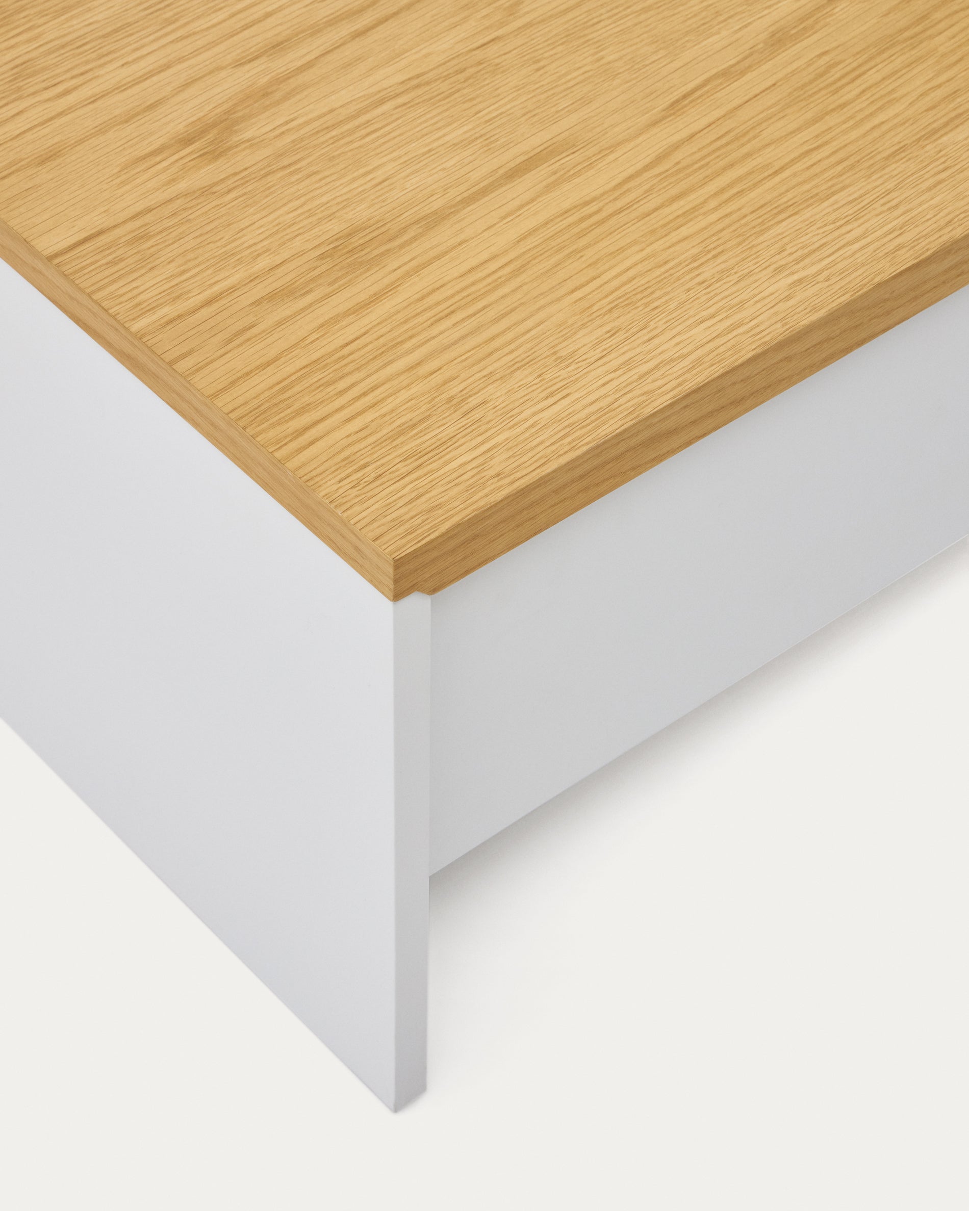Abilen oak wood with white lacquer lift-up coffee table 110 x 60 cm FSC 100% - Detail