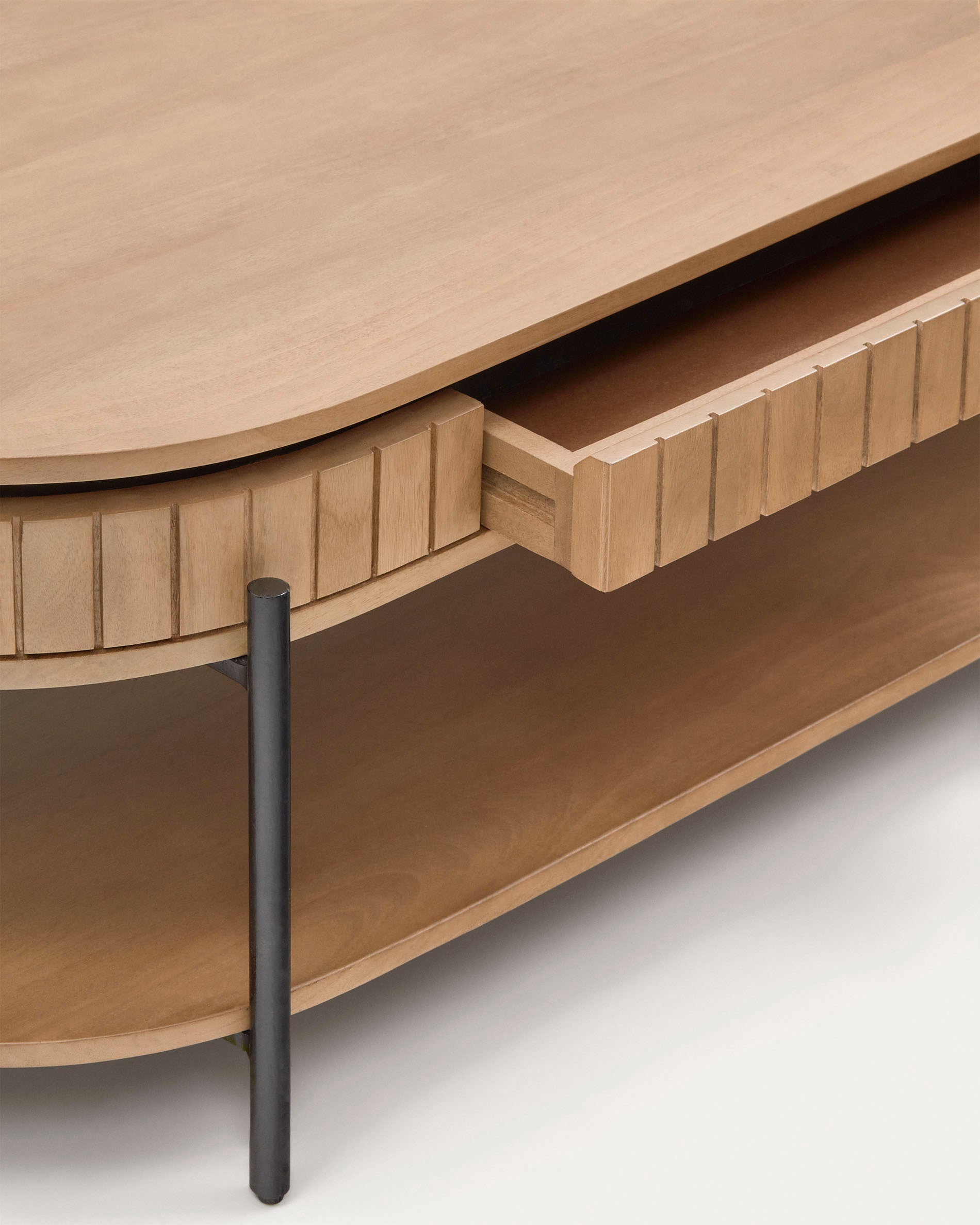 Licia mango wood coffee table with 1 drawer, with a natural finish and metal, 130 x 65 cm - Detail