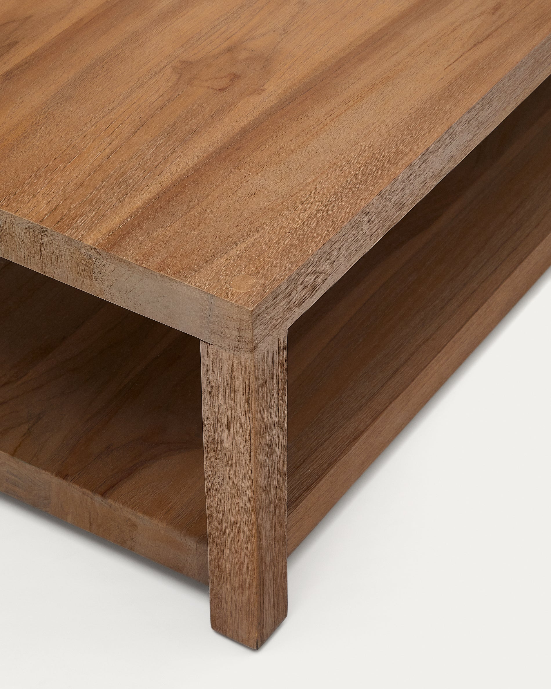 Sashi side table made in solid teak wood 90 x 90 cm - Detail
