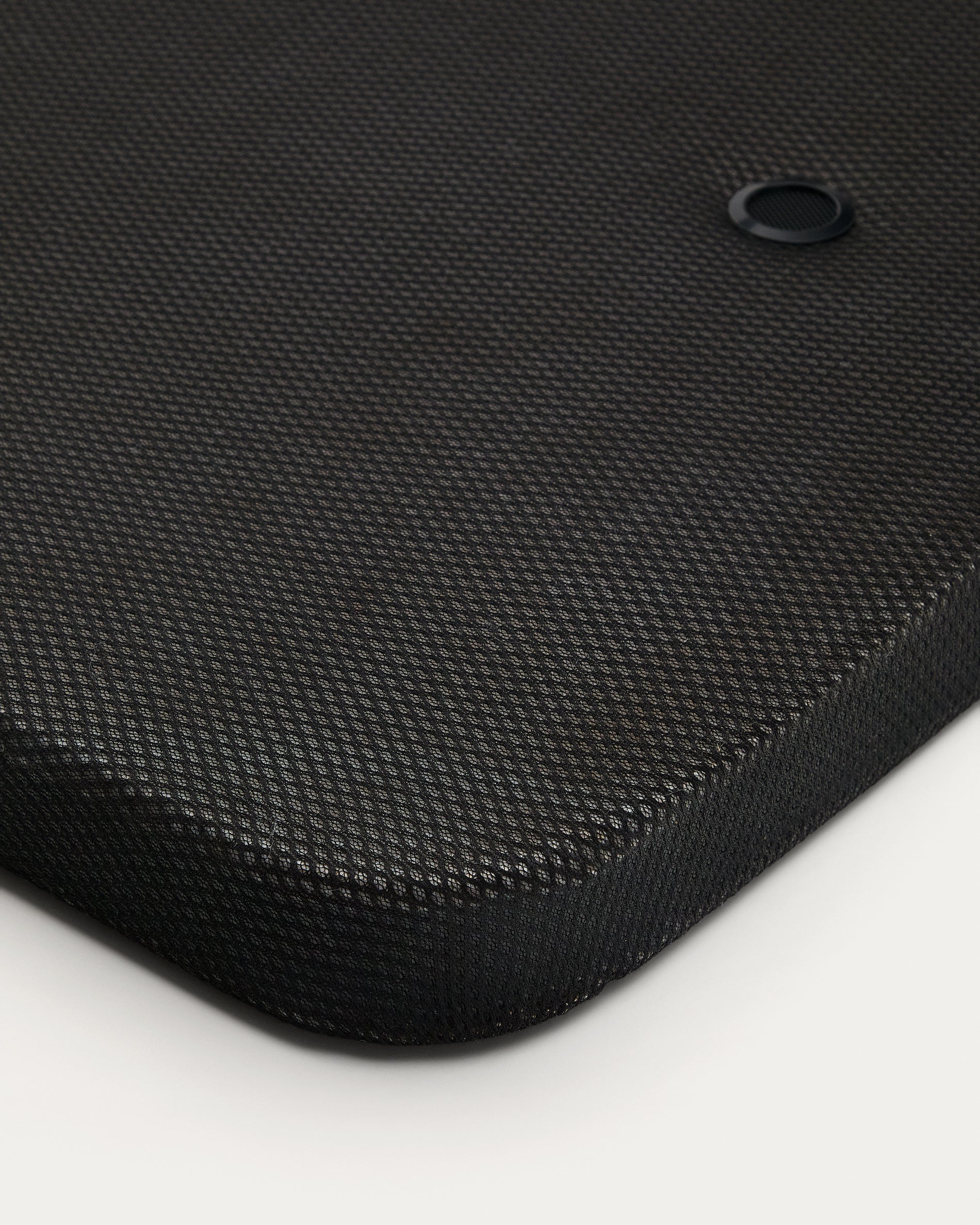Under base upholstered with 3D fabric for 90 x 190cm mattress - Detail