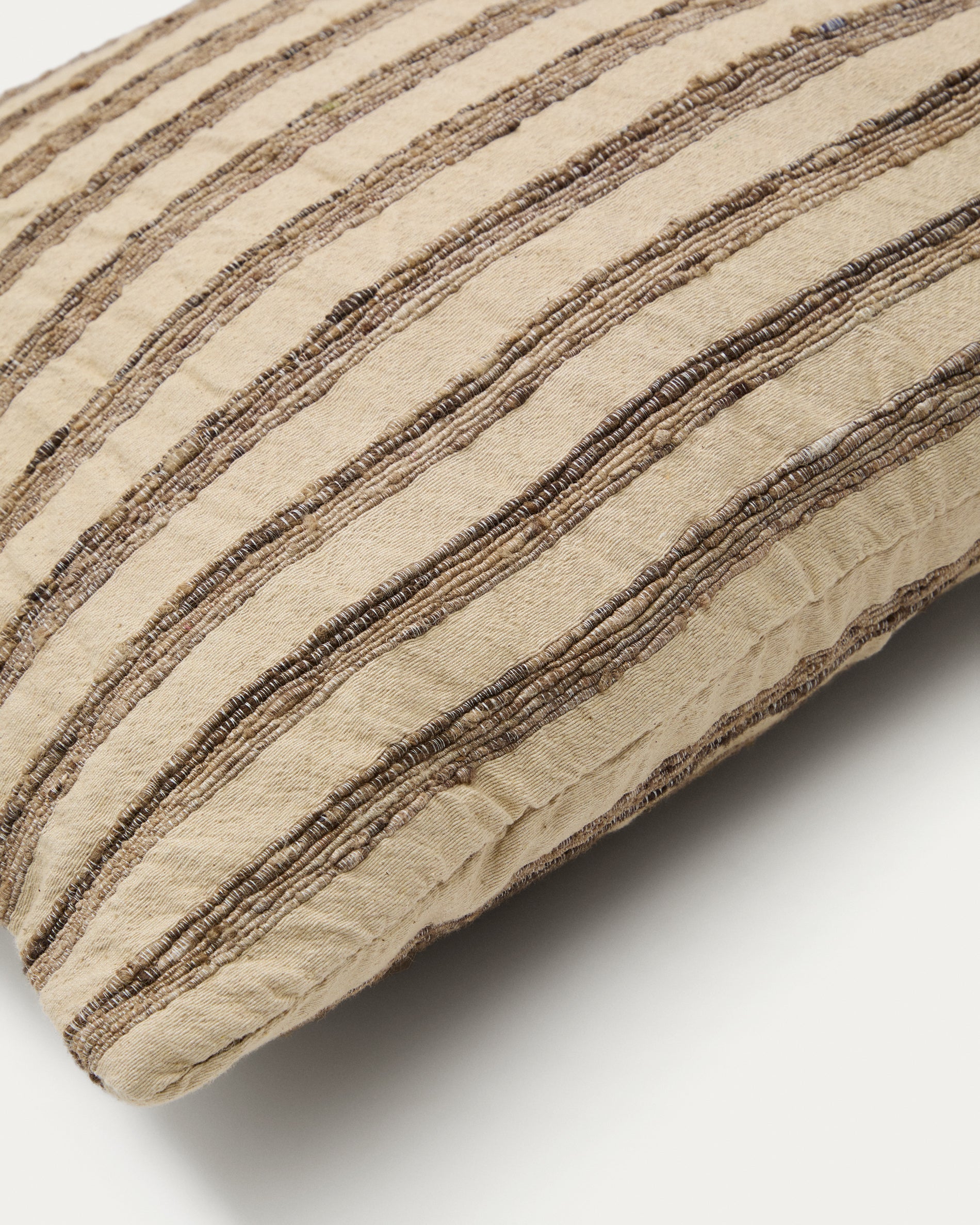 Enara cushion cover in beige and brown striped silk and cotton, 45 x 45 cm - Detail