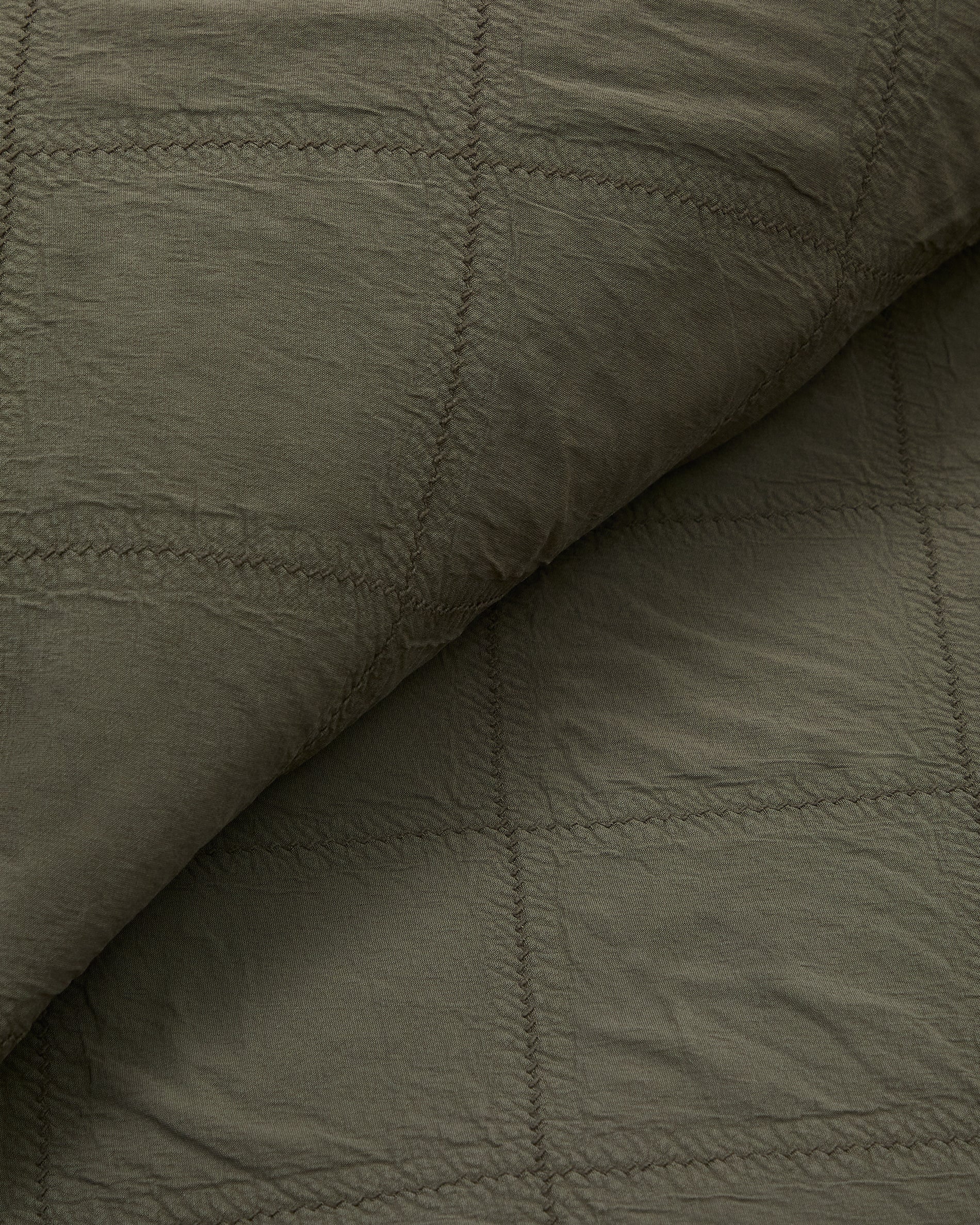 Serla green, 100% cotton chenille bedspread with rhomboid shapes for 90/135 cm bed - Detail