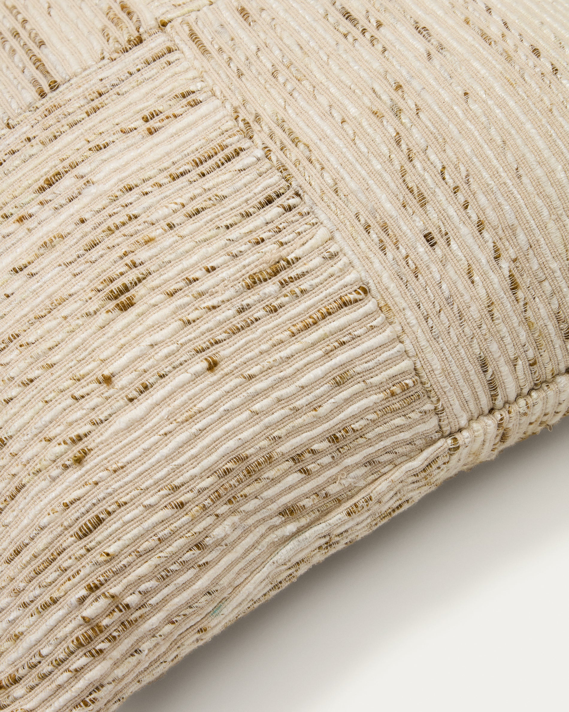 Anuba beige and green checked jacquard cushion cover 45 x 45cm - Detail