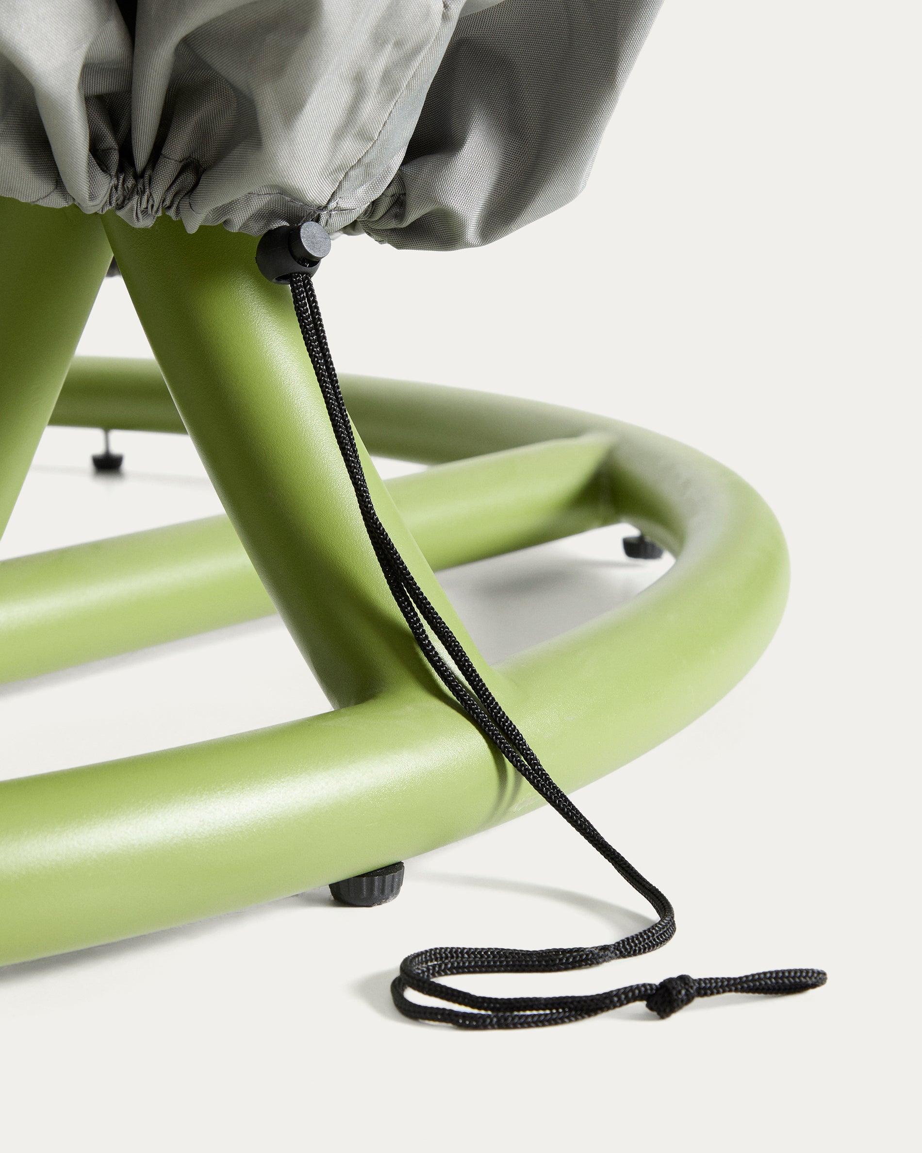 Iria protective cover for outdoor hanging chair max. 110 x 200 cm - Detail
