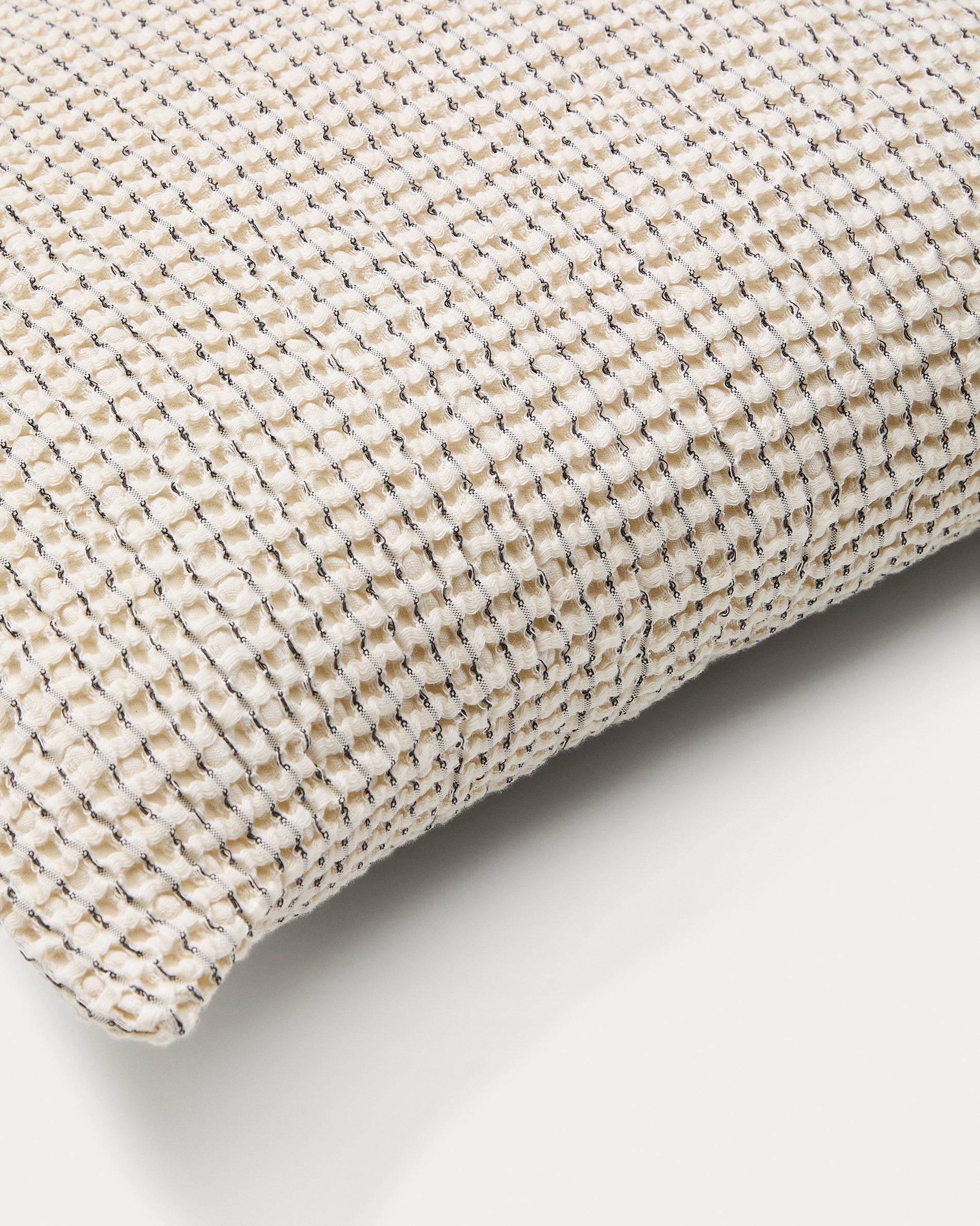 Mabile set of 2 blue striped jacquard cushions in 100% cotton 50 x 50cm - Detail