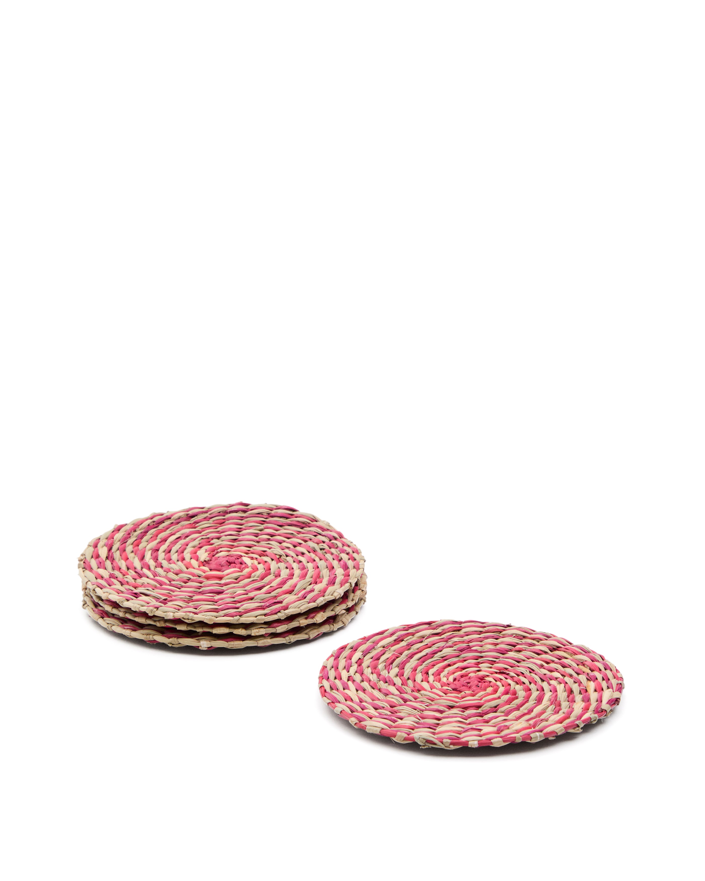 Rivela set of 4 red seagrass coasters - Product Image