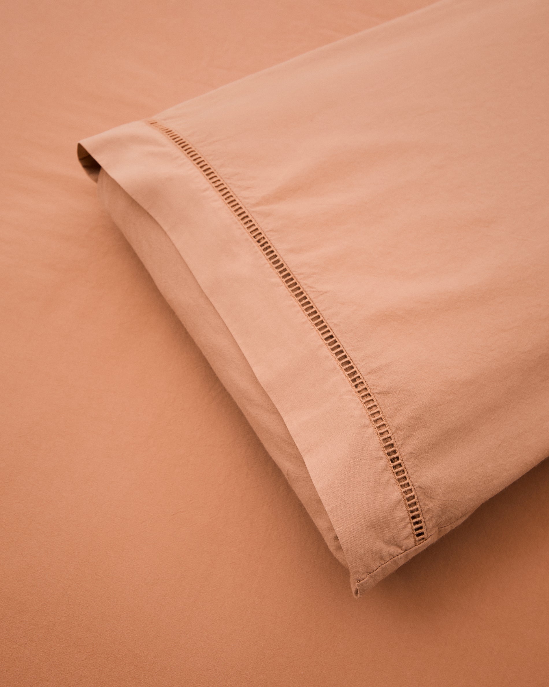 Caline Set of Duvet Cover and Pillowcases 100% Cotton Terracotta for 90 cm Bed - Detail