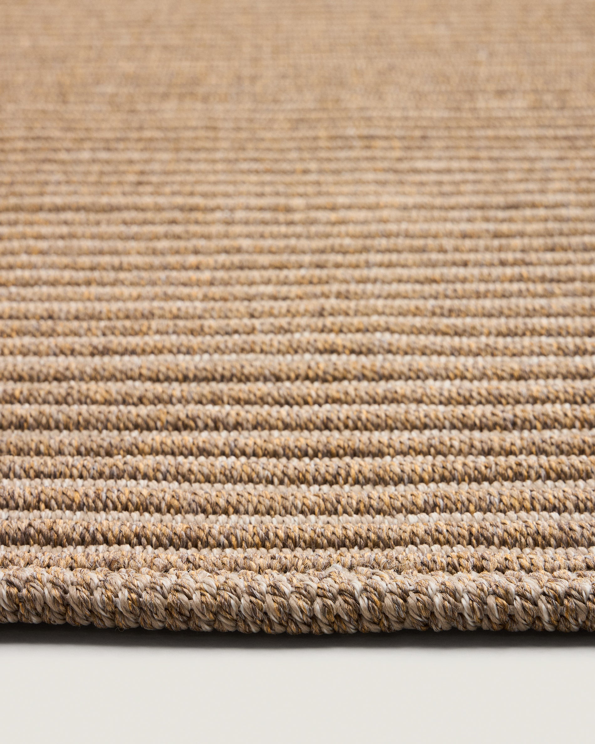 Rug Ardelia in synthetic fibers beige 160 x 230 cm - Detail