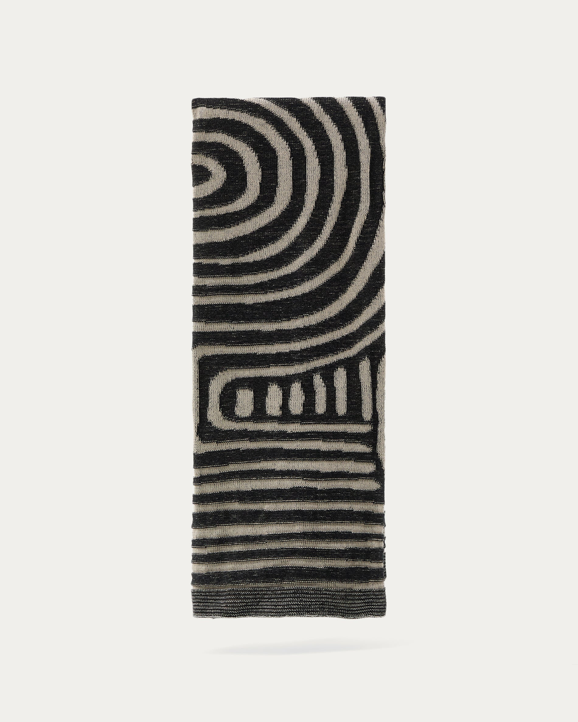 Oreli throw in black cotton jacquard with zebra pattern 130 x 170 cm - Product View