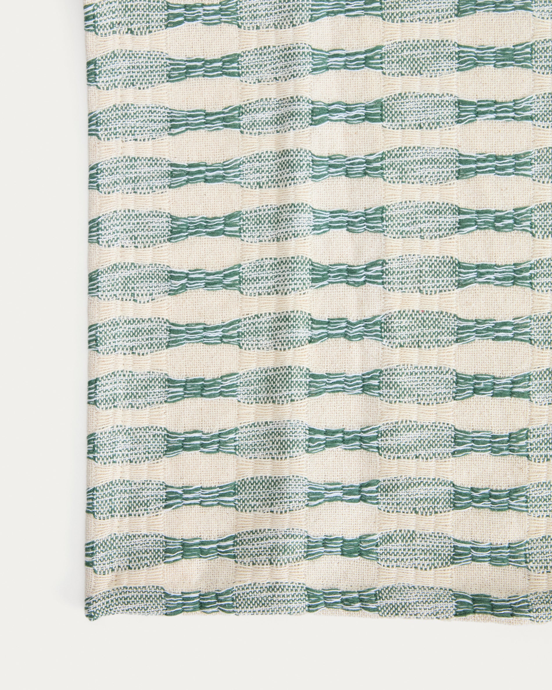 Coren table runner in contrasting green 100% cotton jacquard 50 x 150cm - Detail
