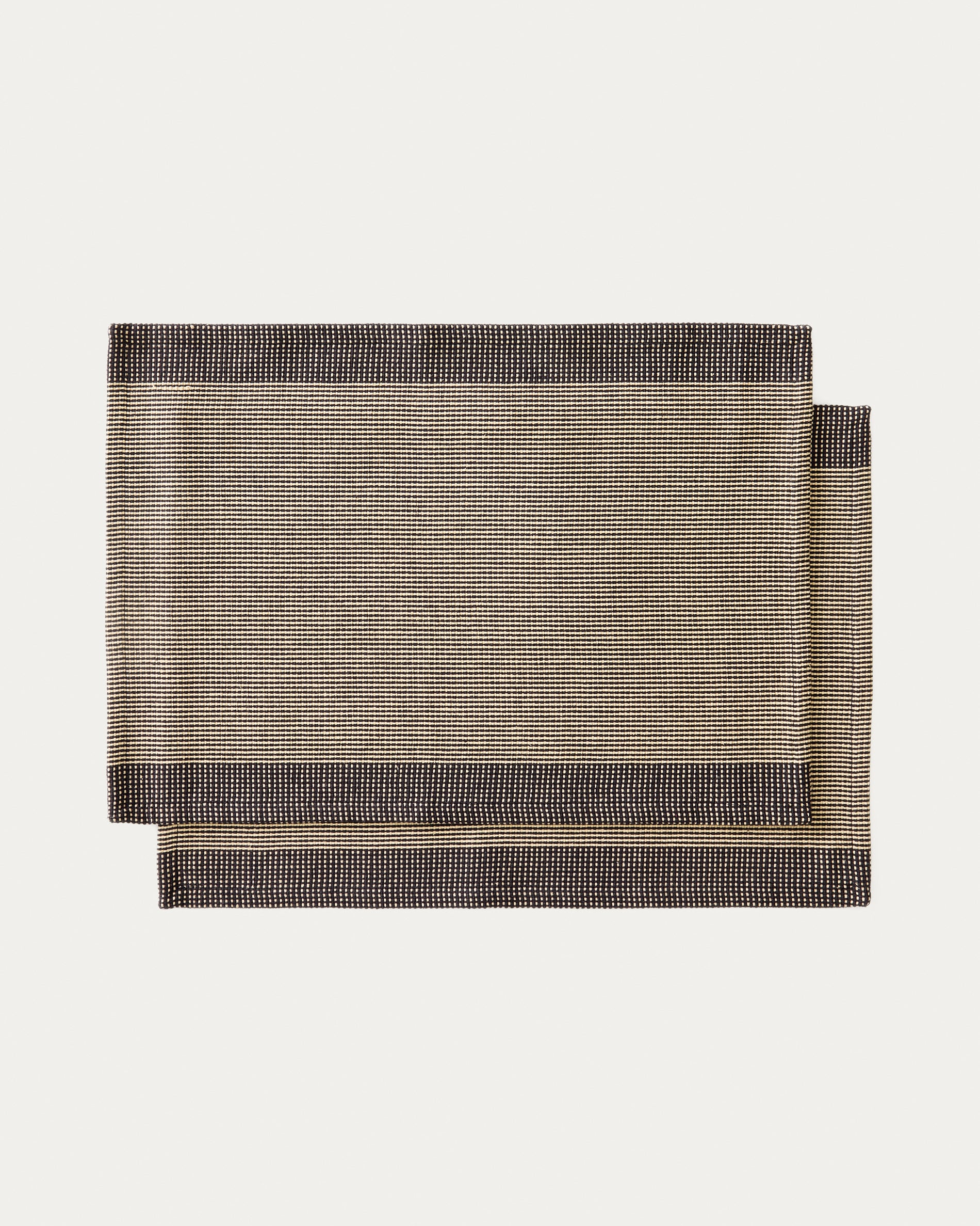 Briven set of 2 black 100% cotton tablecloths 35 x 50cm - Product View