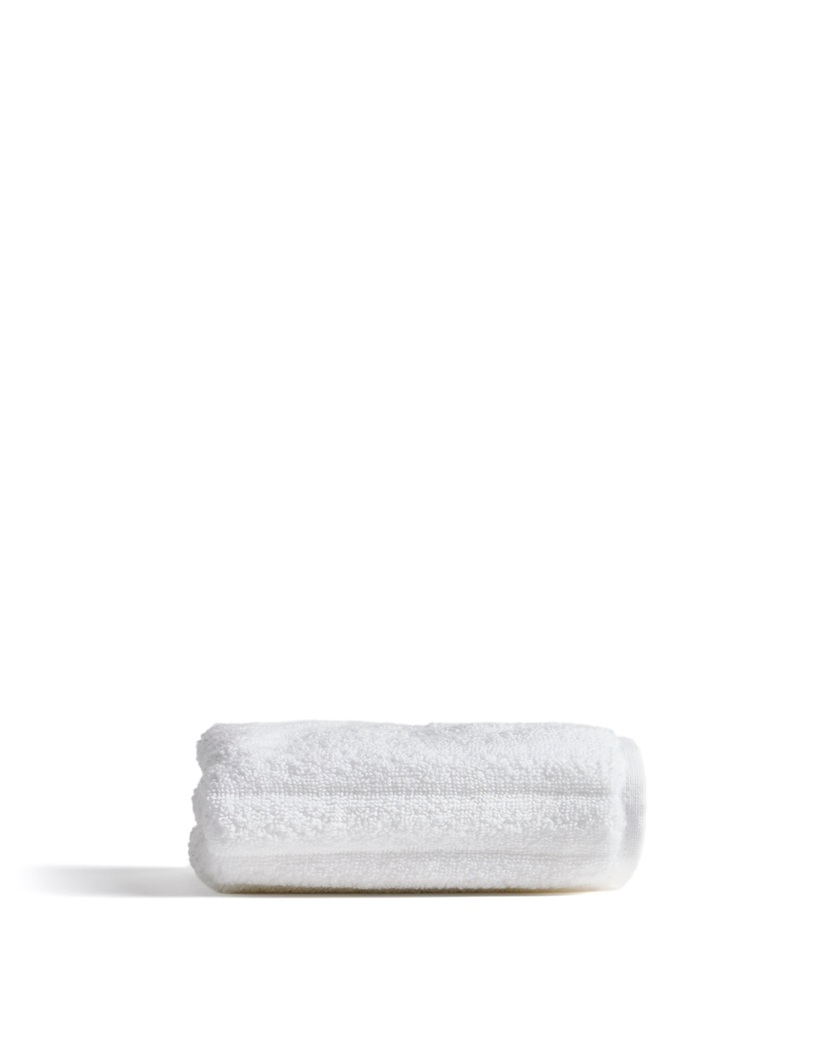 Navira 100% cotton white face towel 30 x 50cm - Product Image