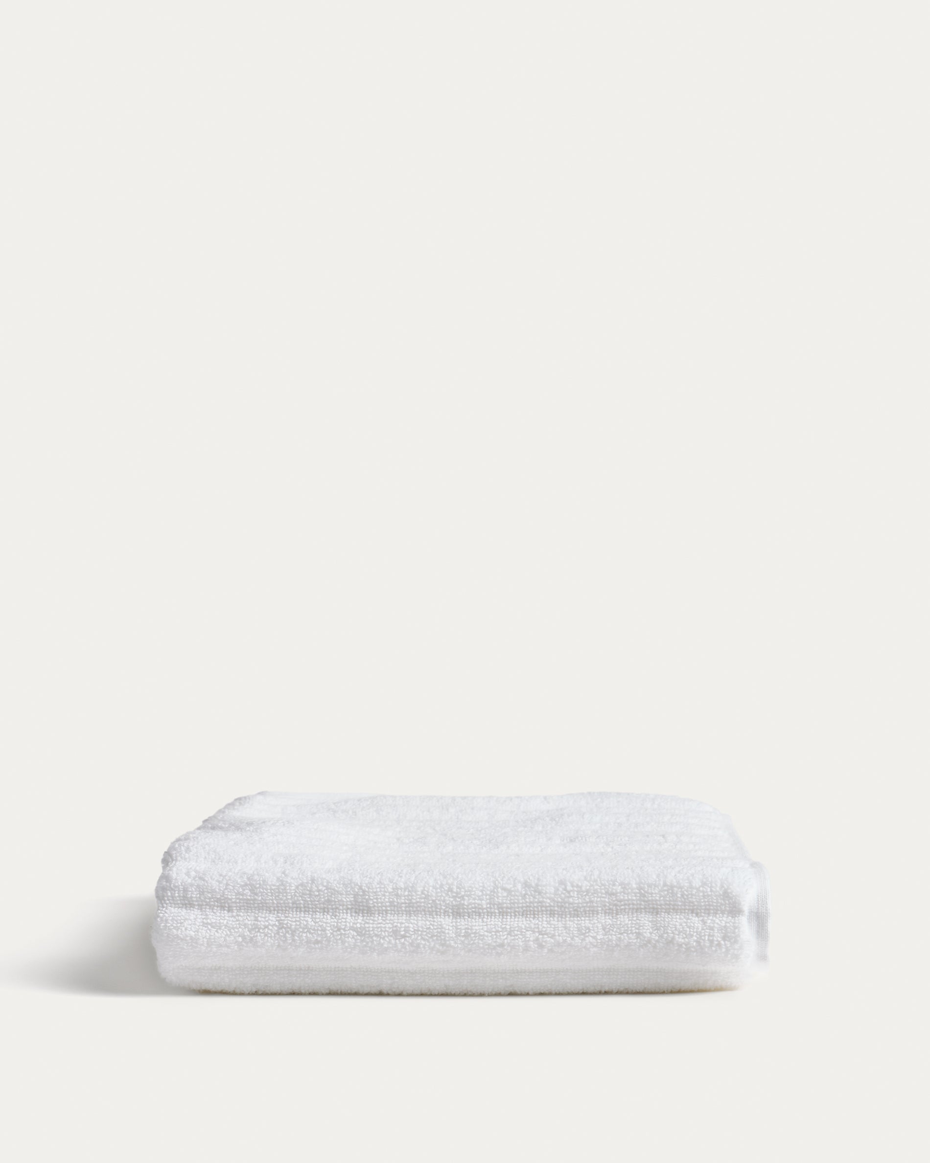 Navira 100% cotton white hand towel 50 x 90cm - Product View