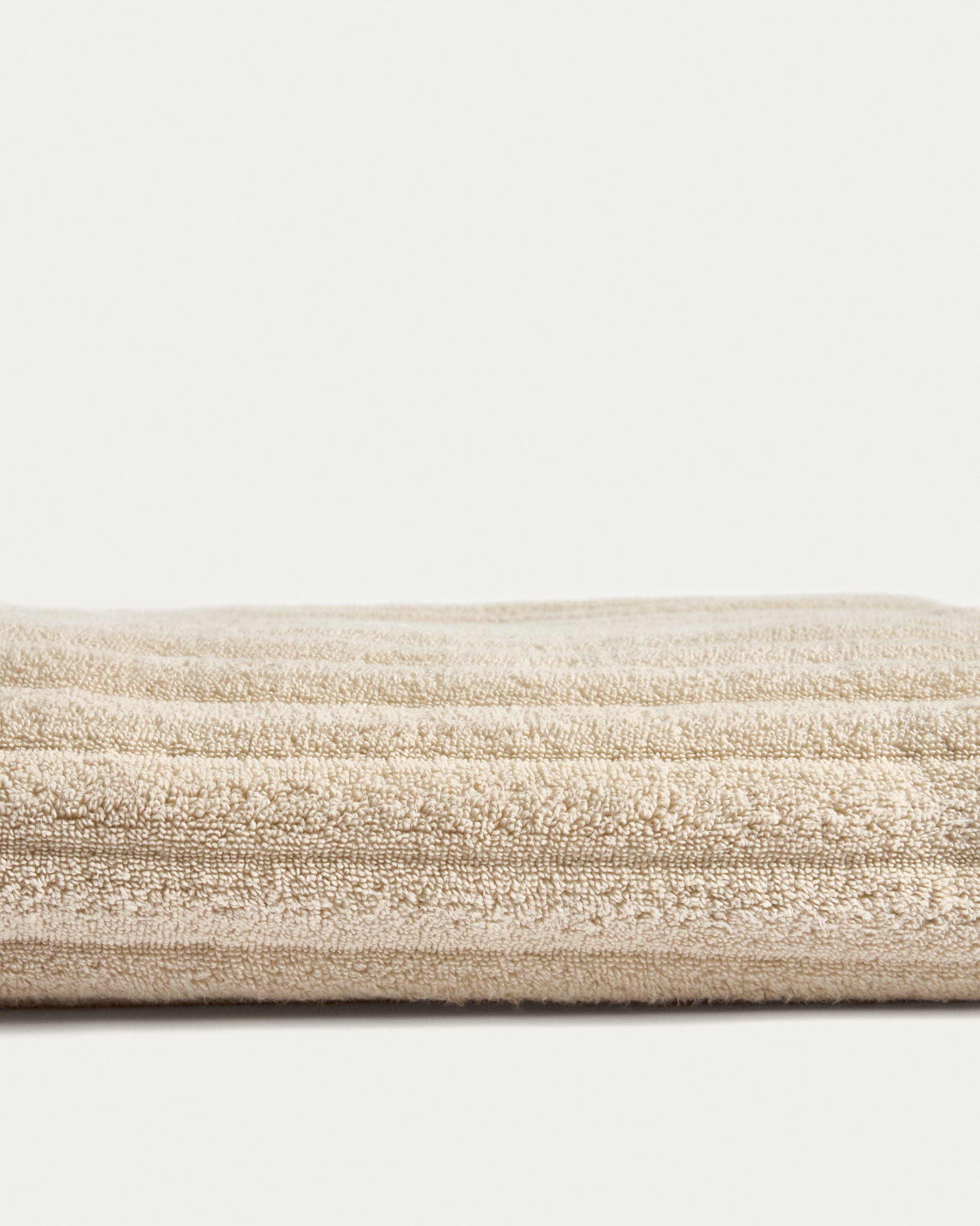 Navira 100% cotton beige hand towel 50 x 90cm - Detail