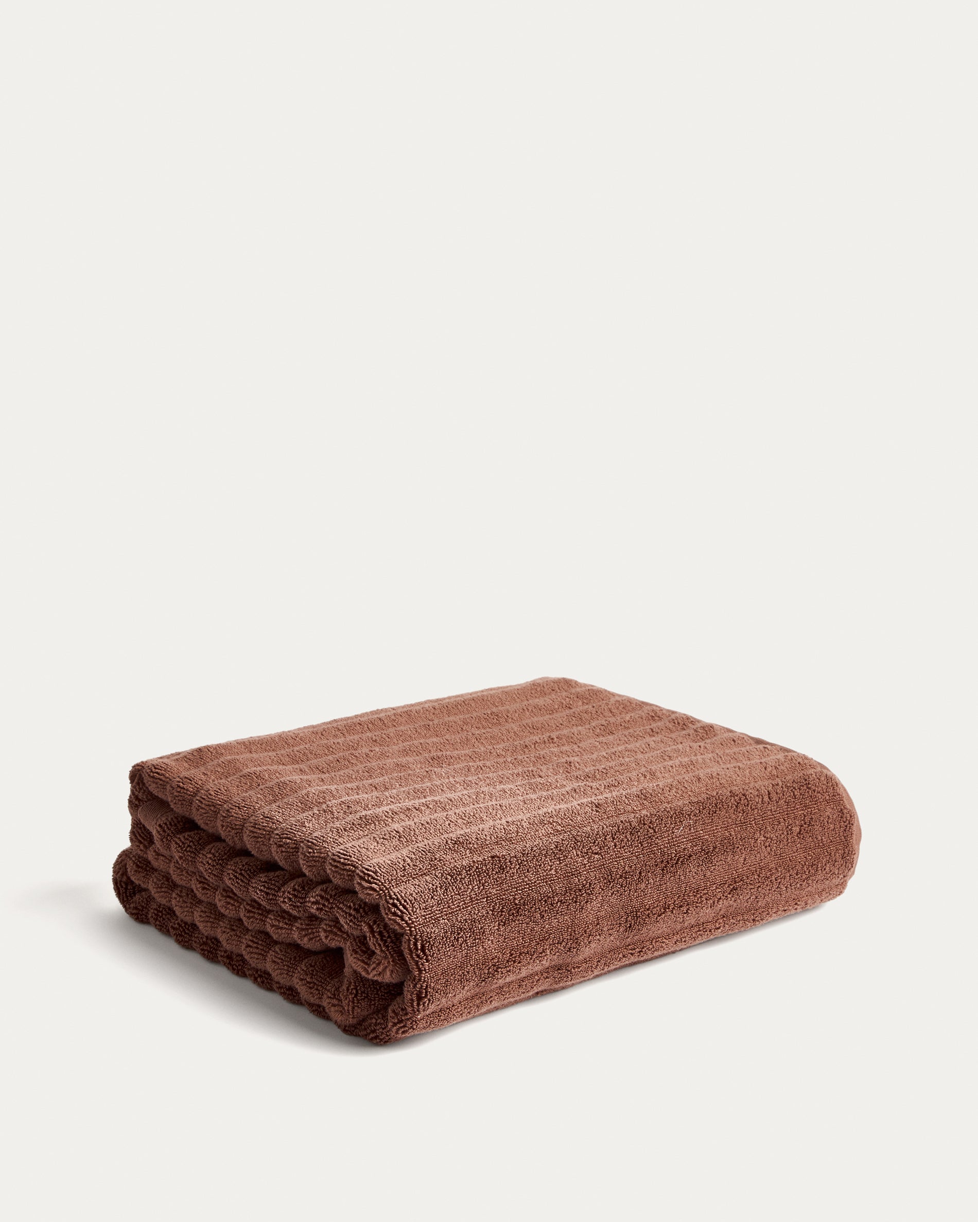 Navira 100% cotton dark brown bath towel 70 x 140cm - Product View