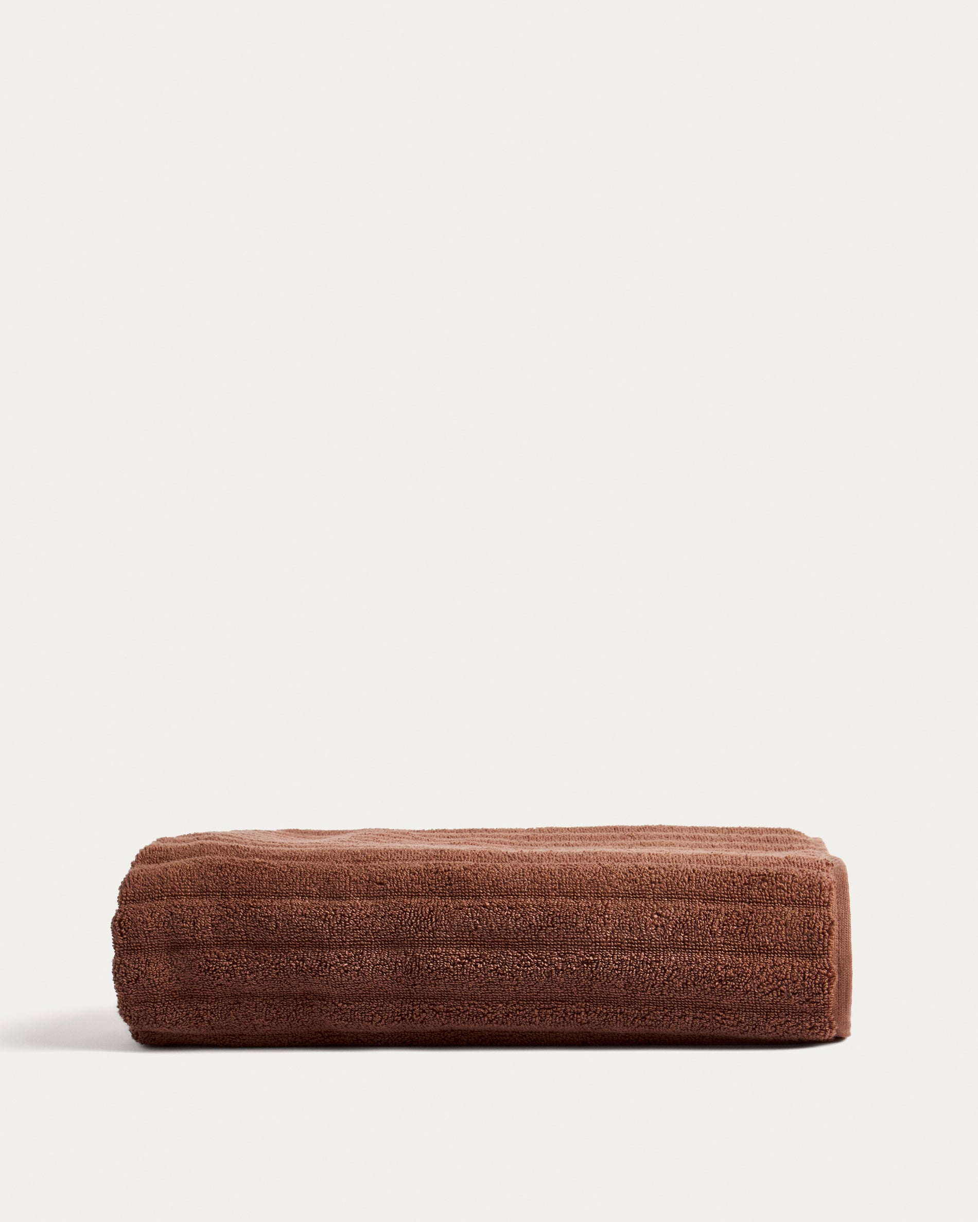 Navira 100% cotton dark brown bath towel 70 x 140cm - Product View