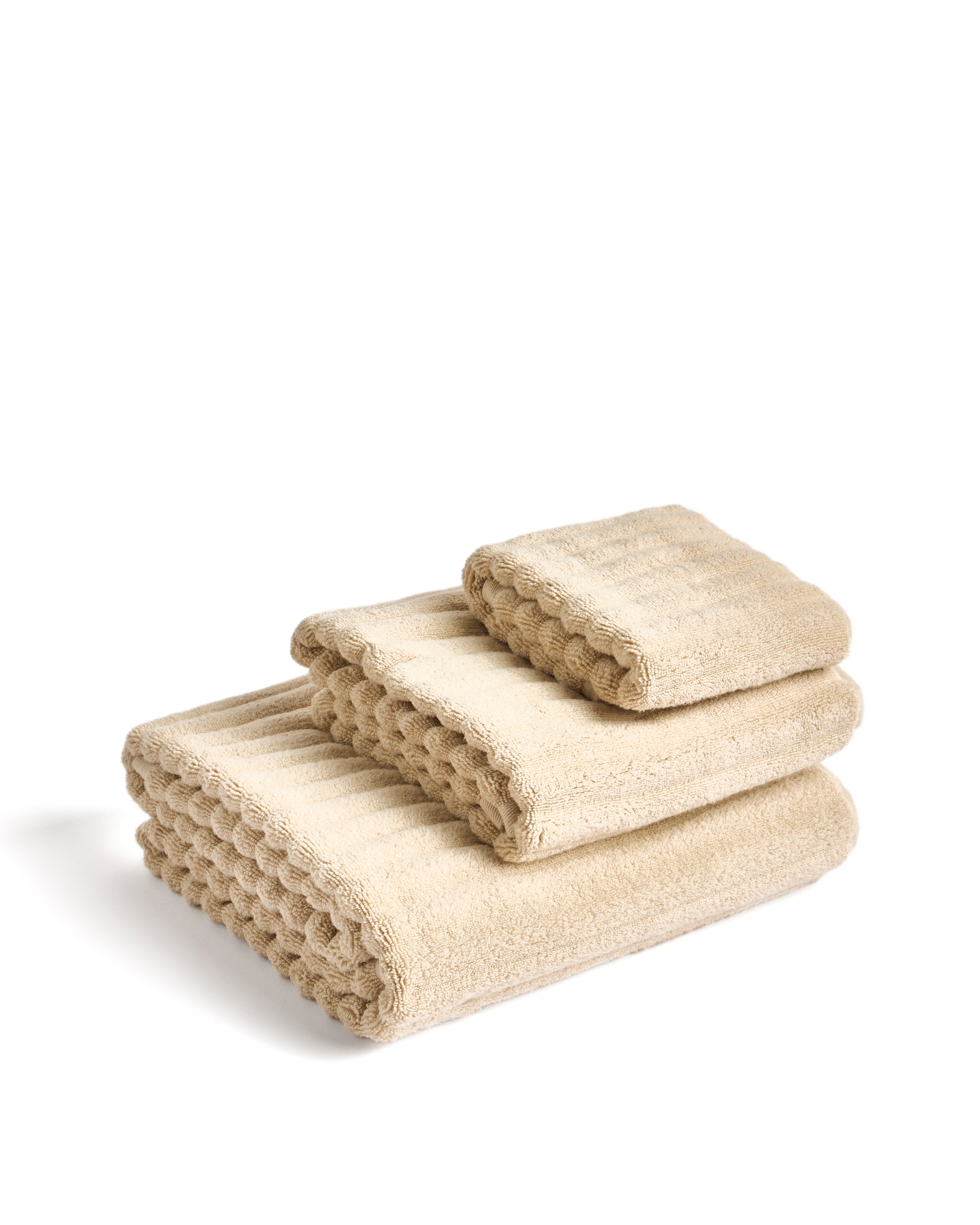 Navira 100% cotton beige bath towel 70 x 140cm - Product Image