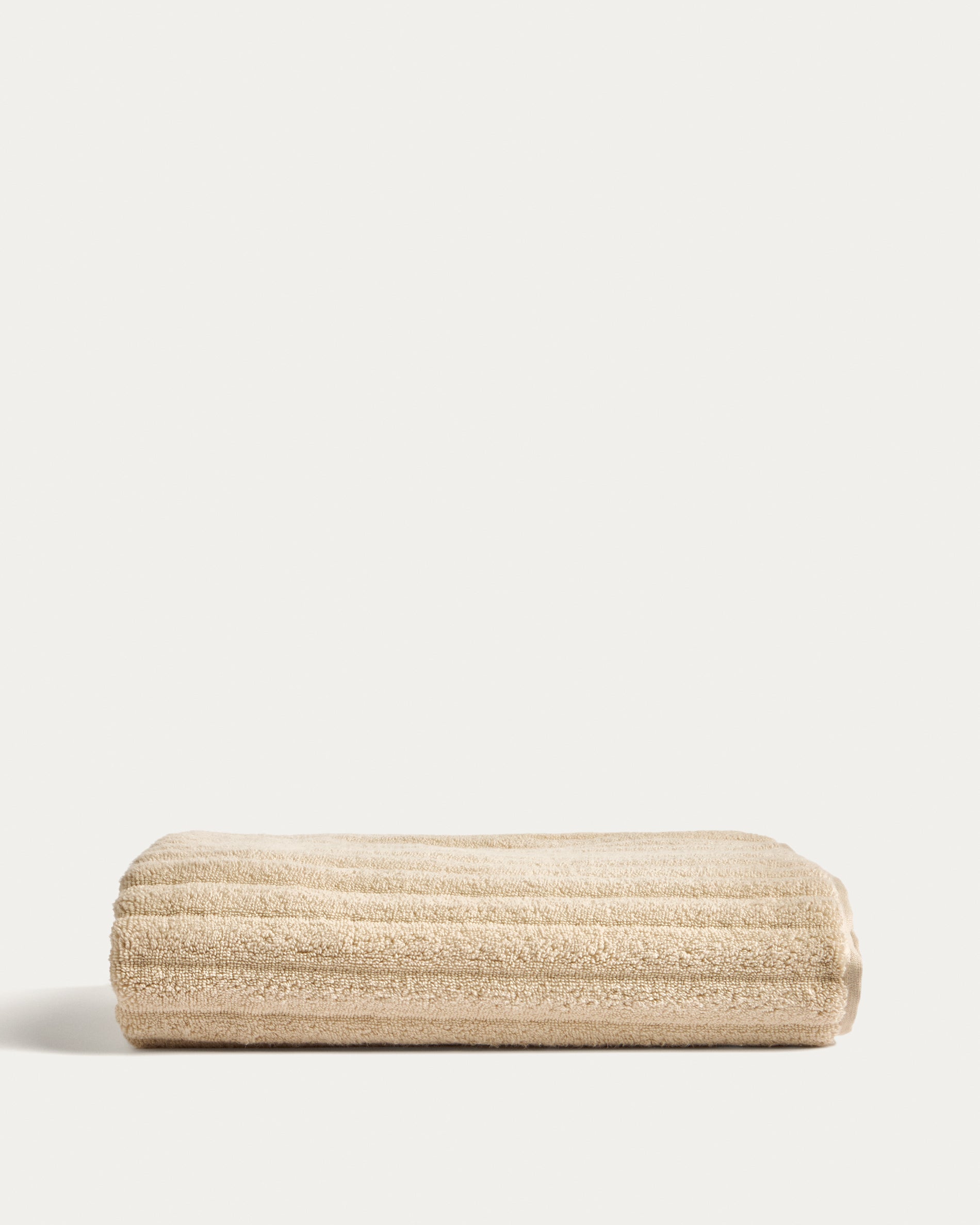 Navira 100% cotton beige bath towel 70 x 140cm - Product View