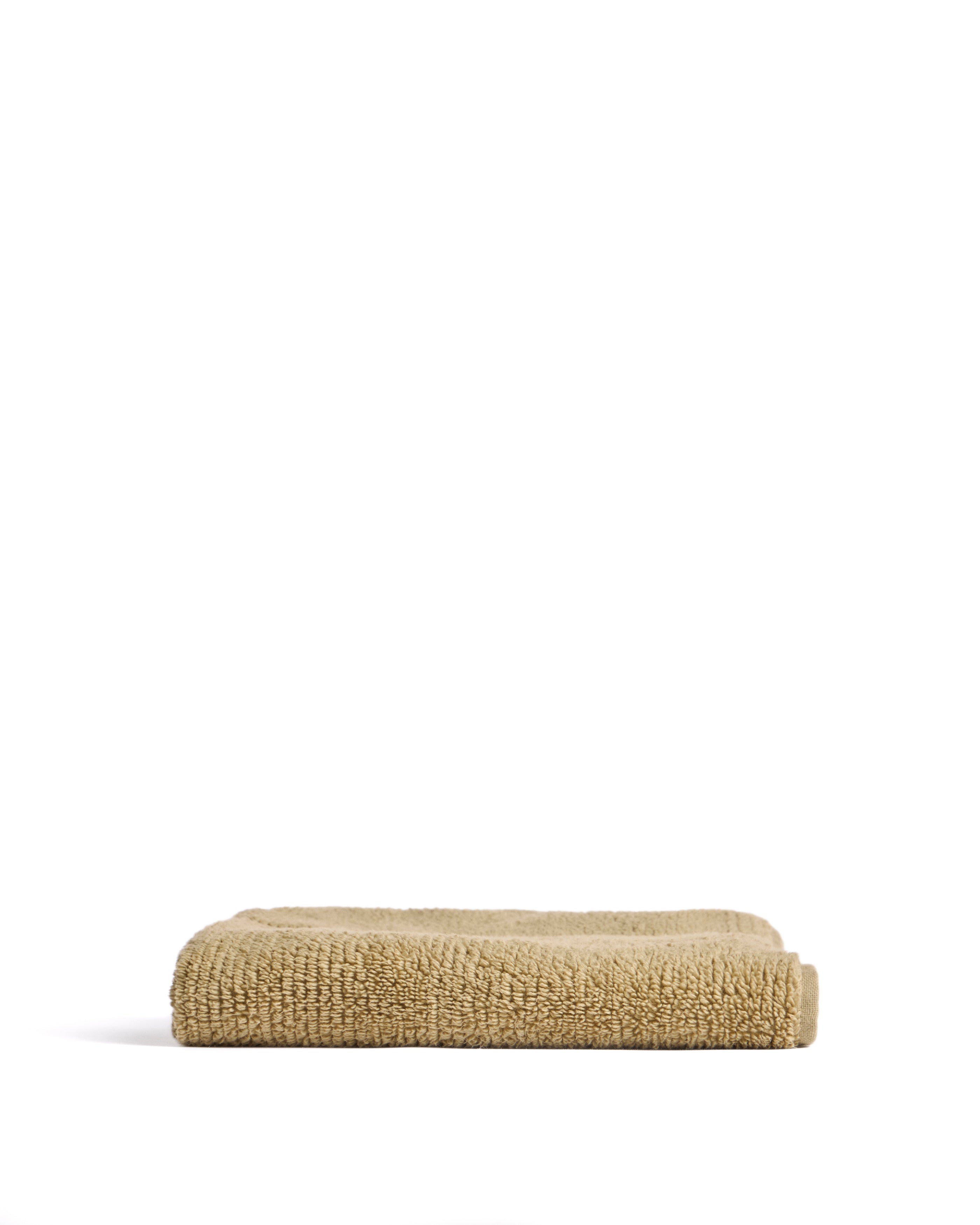 Olvira 100% cotton dark green jacquard hand towel 50 x 90cm - Product Image