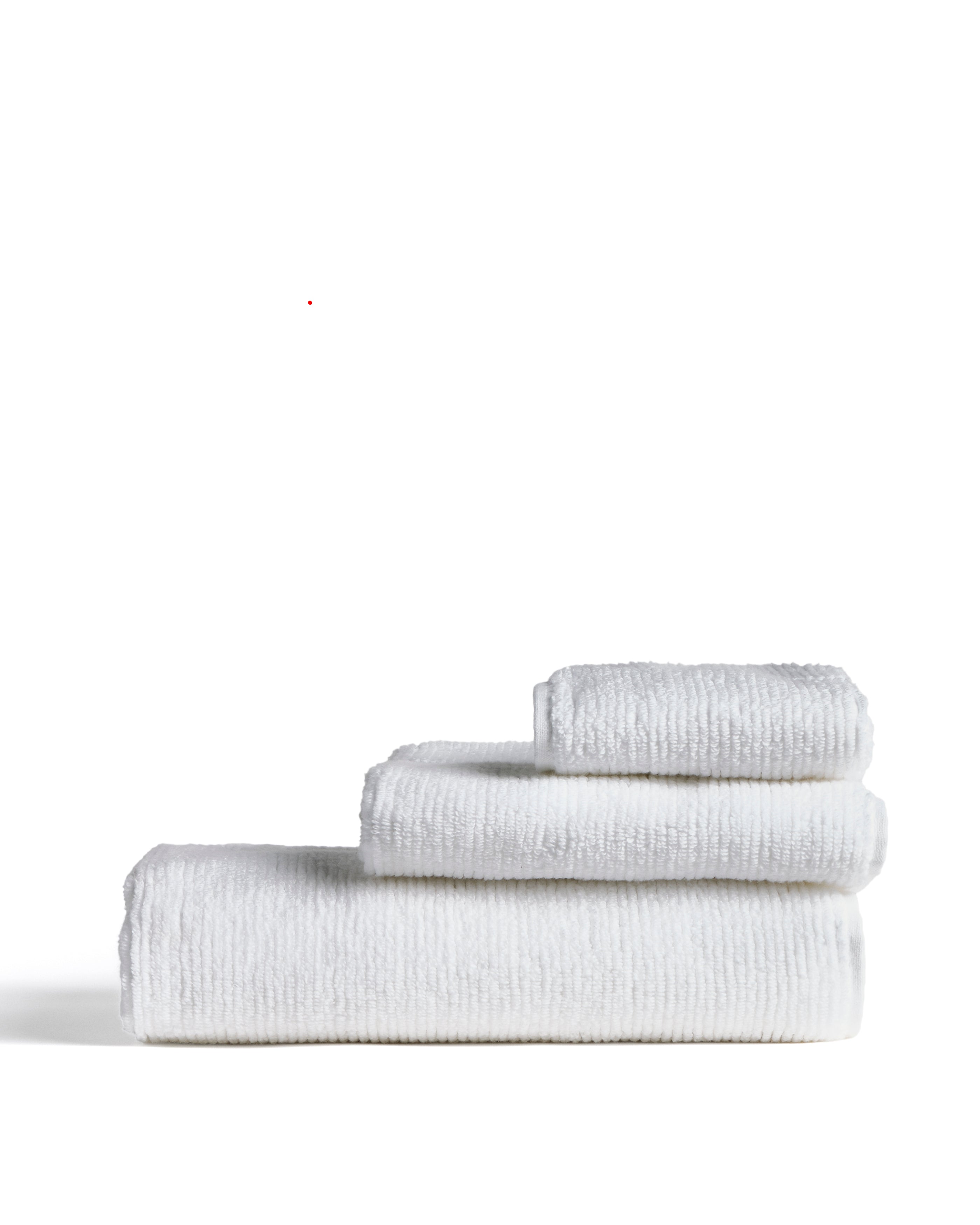 Olvira 100% cotton white jacquard bath towel 70 x 140cm - Product Image