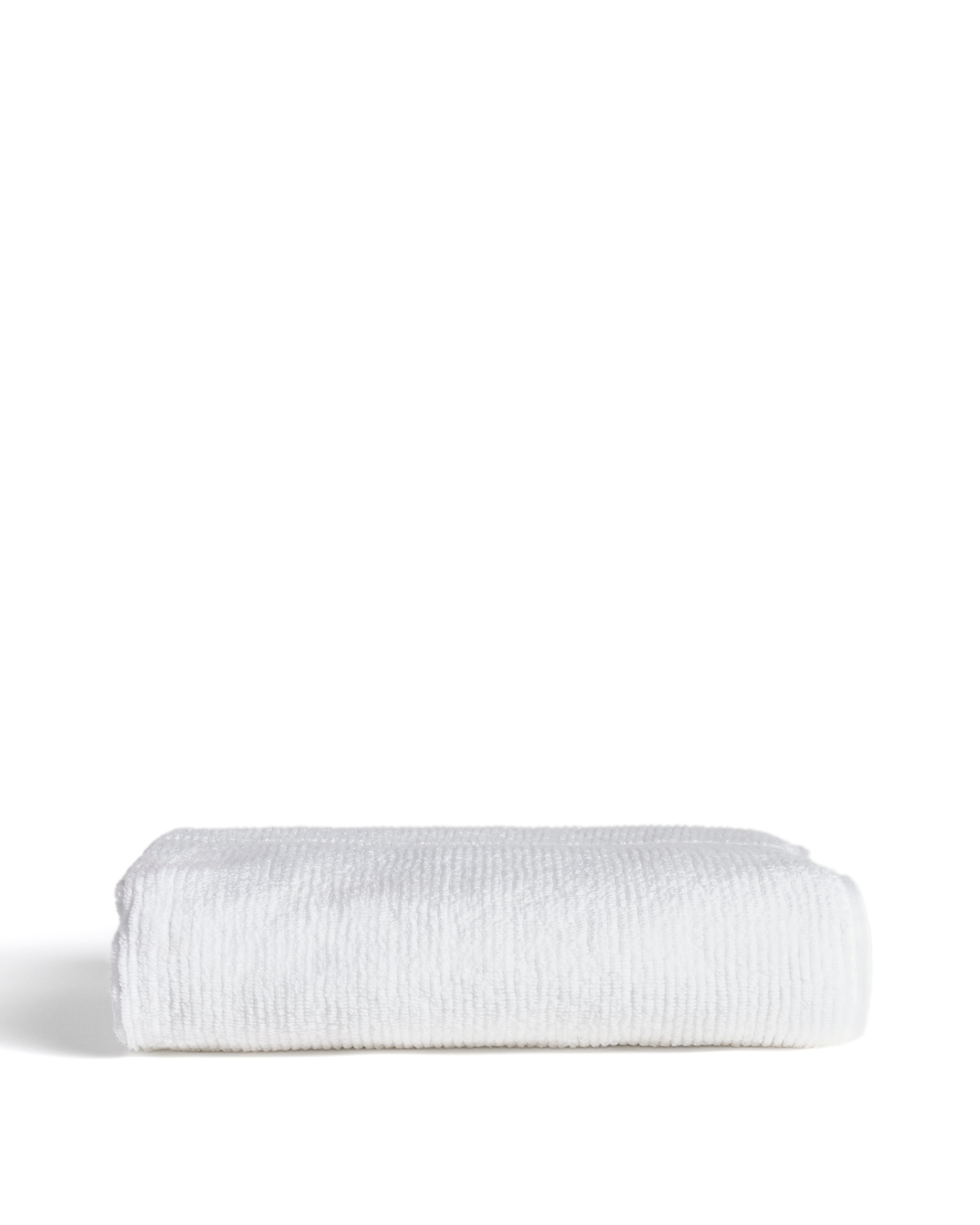 Olvira 100% cotton white jacquard bath towel 70 x 140cm - Product Image