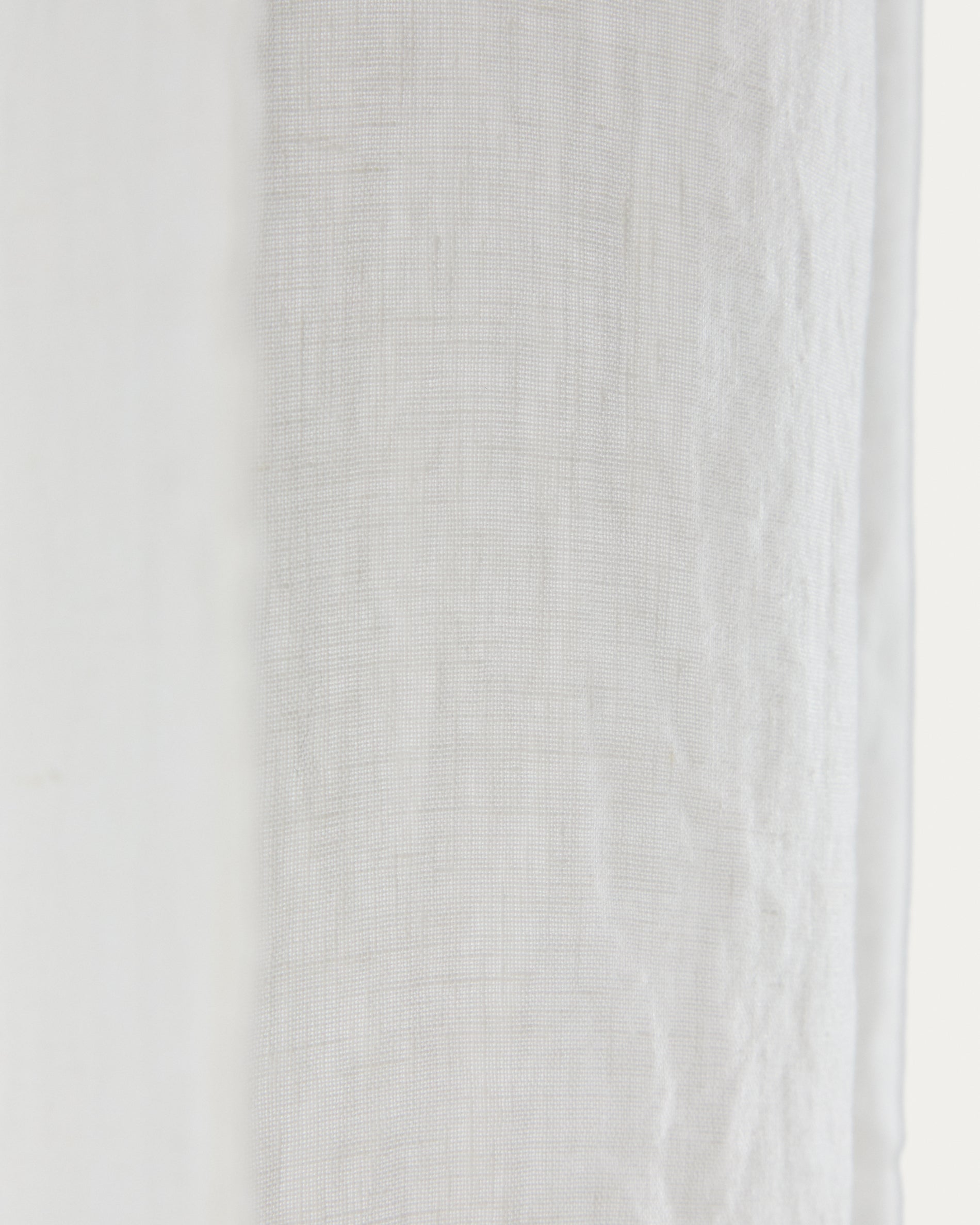 Nolira ecru cotton and linen curtain 140 x 270cm - Detail