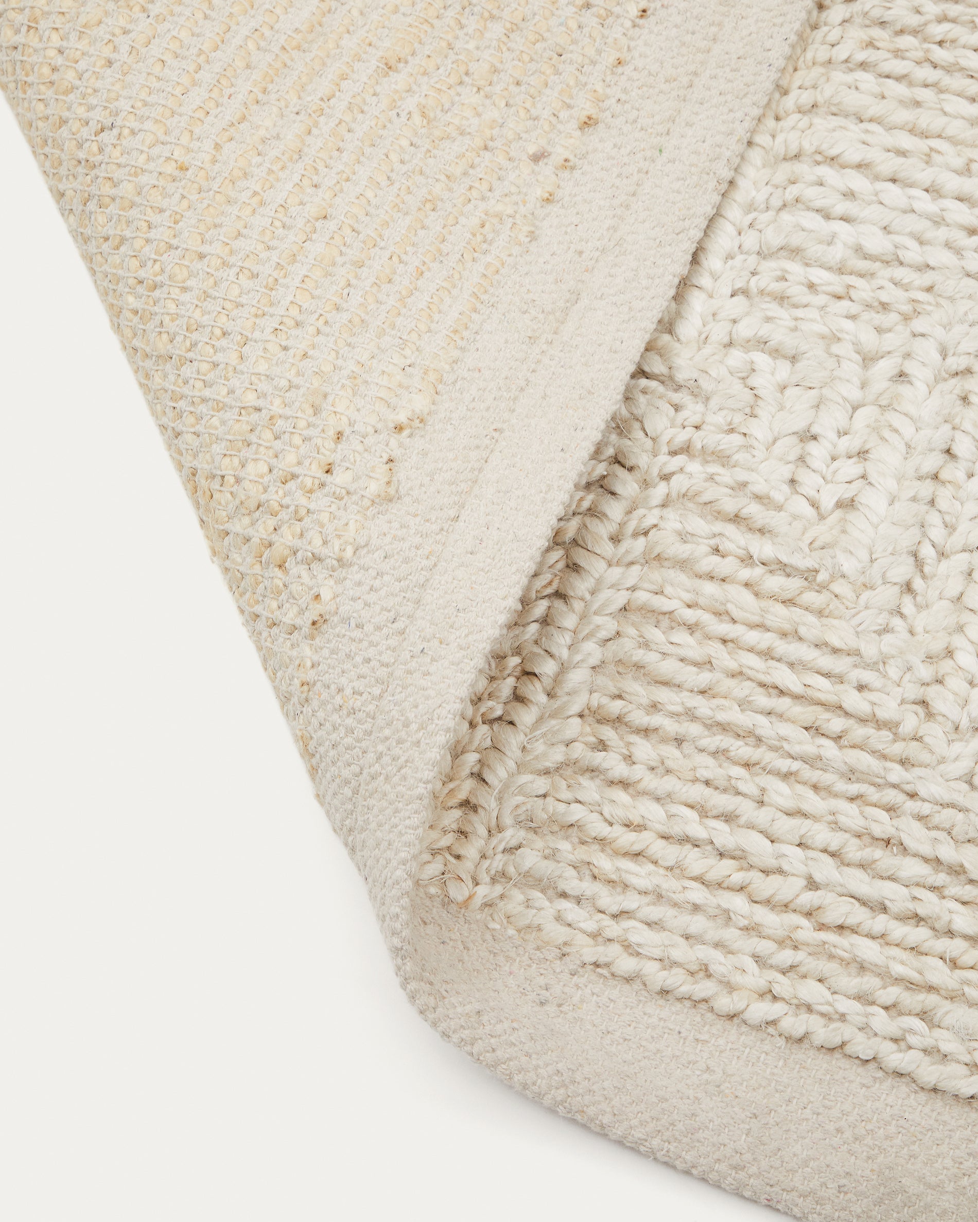 Sicali white jute carpet 160 x 230 cm