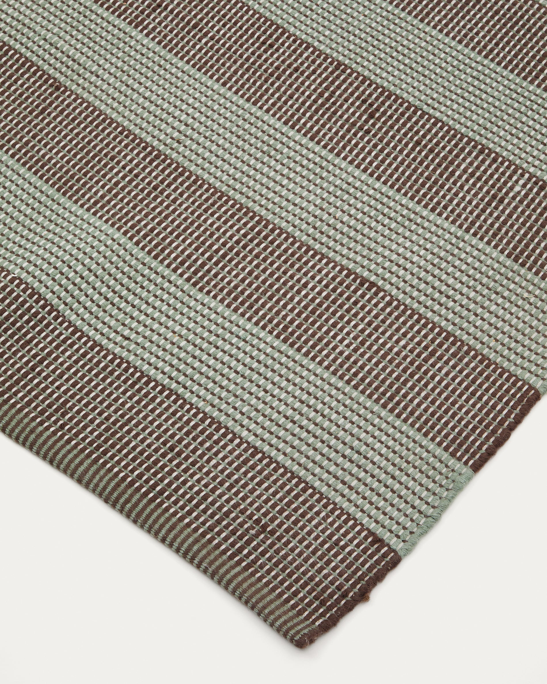 Fonol barna szőnyeg 100% PET 200 x 300 cm