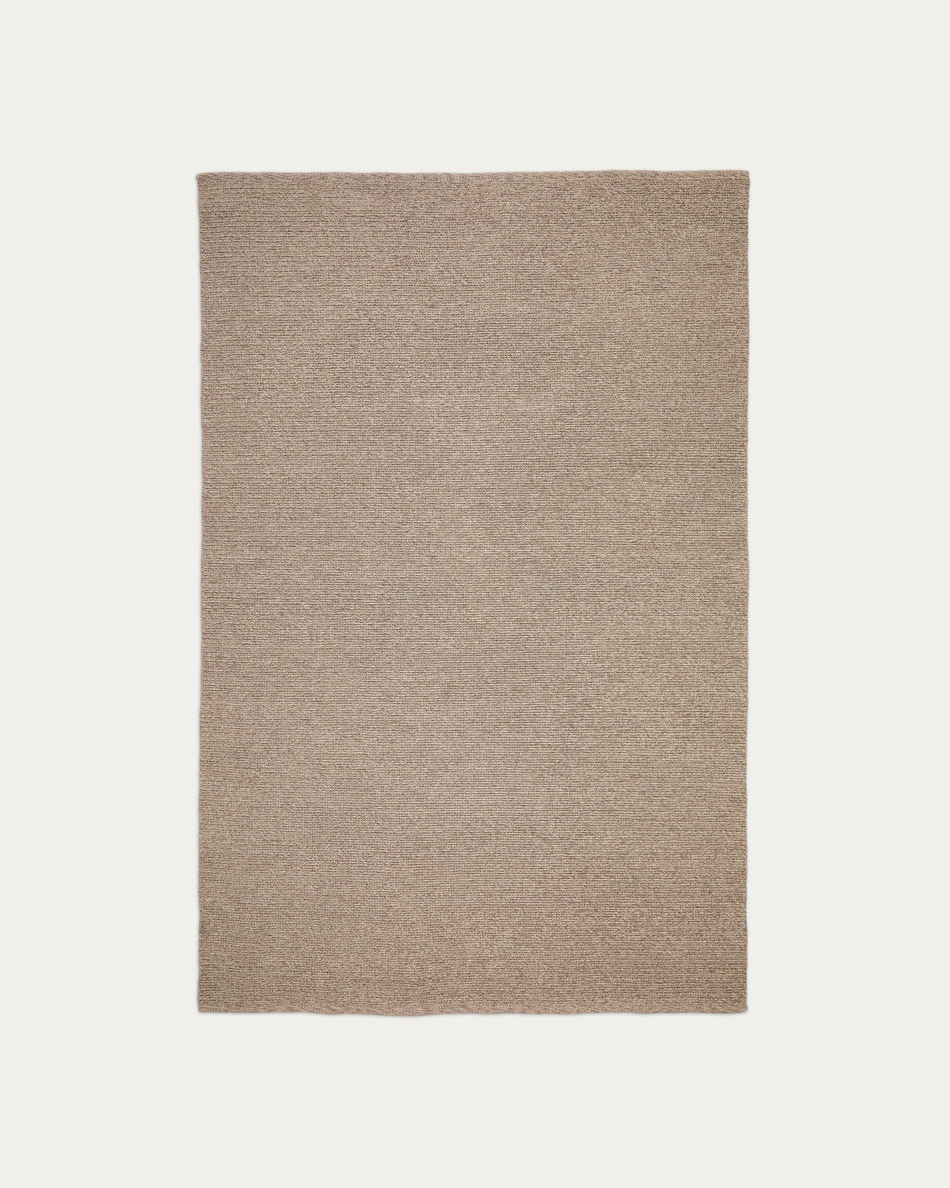 Galinda taupe colored carpet made of synthetic fibers, 160 x 230 cm